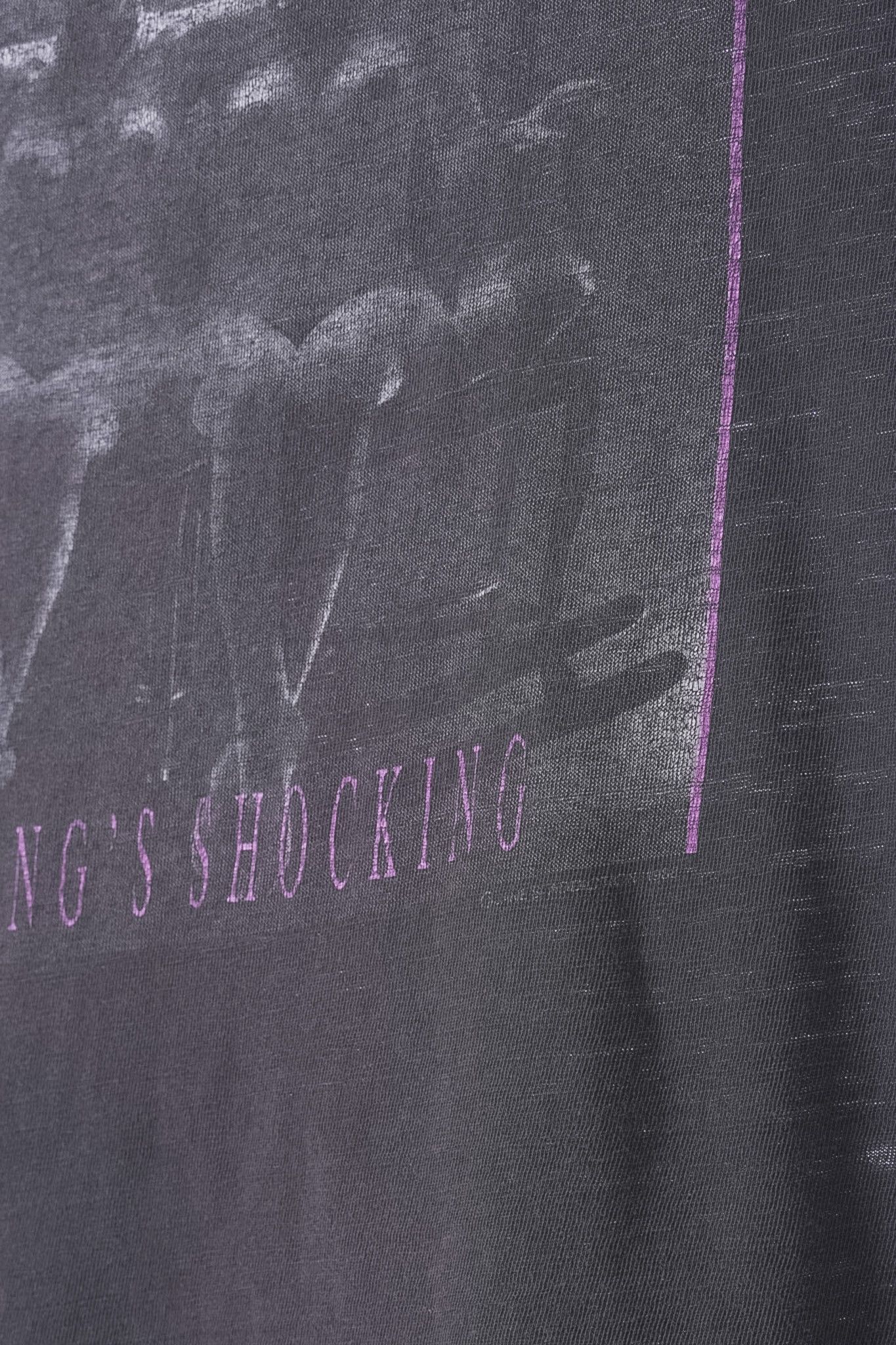 Vintage VINTAGE 1988 JANES ADDICITION ‘NOTHINGS SHOCKING’ T-SHIRT Size US L / EU 52-54 / 3 - 7 Thumbnail