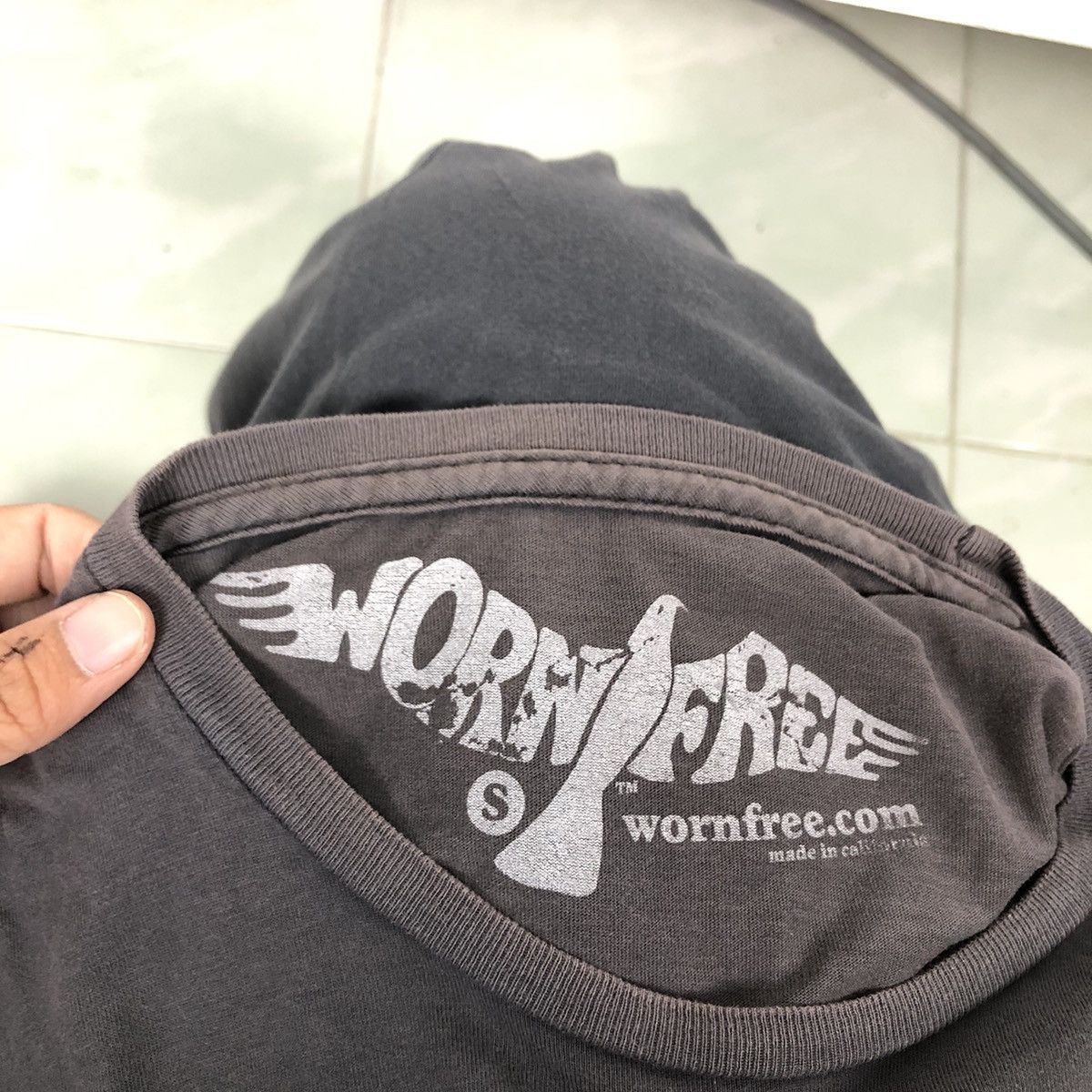 Japanese Brand VINTAGE WORNFREE HOLLYWOOD MOVIE T-SHIRT BIG LOGO Size US S / EU 44-46 / 1 - 11 Thumbnail