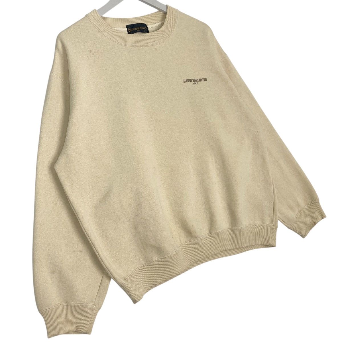 Other Vintage Gianni ValentinoEmbroidered Sweatshirt Beige Size LL Size US L / EU 52-54 / 3 - 3 Thumbnail