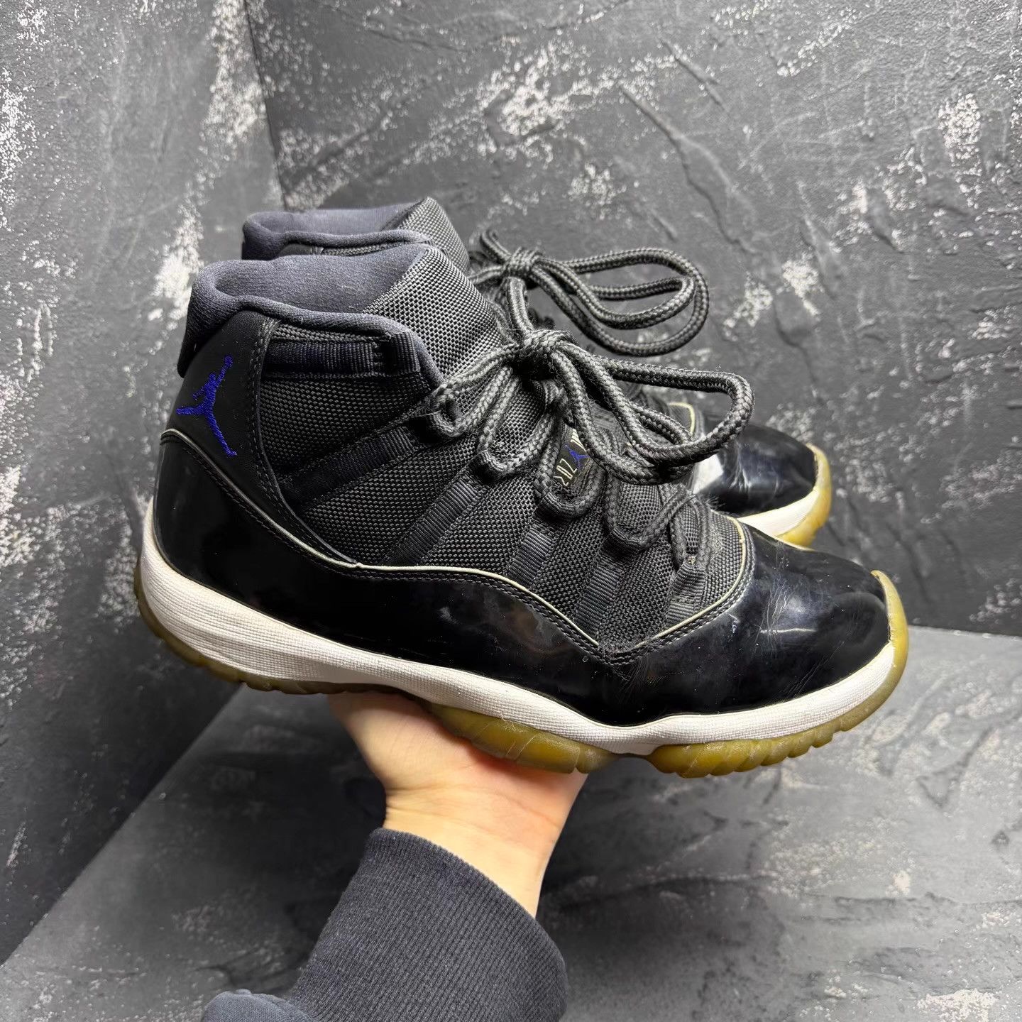 Nike Air Jordan 11 Space Jam Q10 Size US 8 / EU 41 - 2 Thumbnail