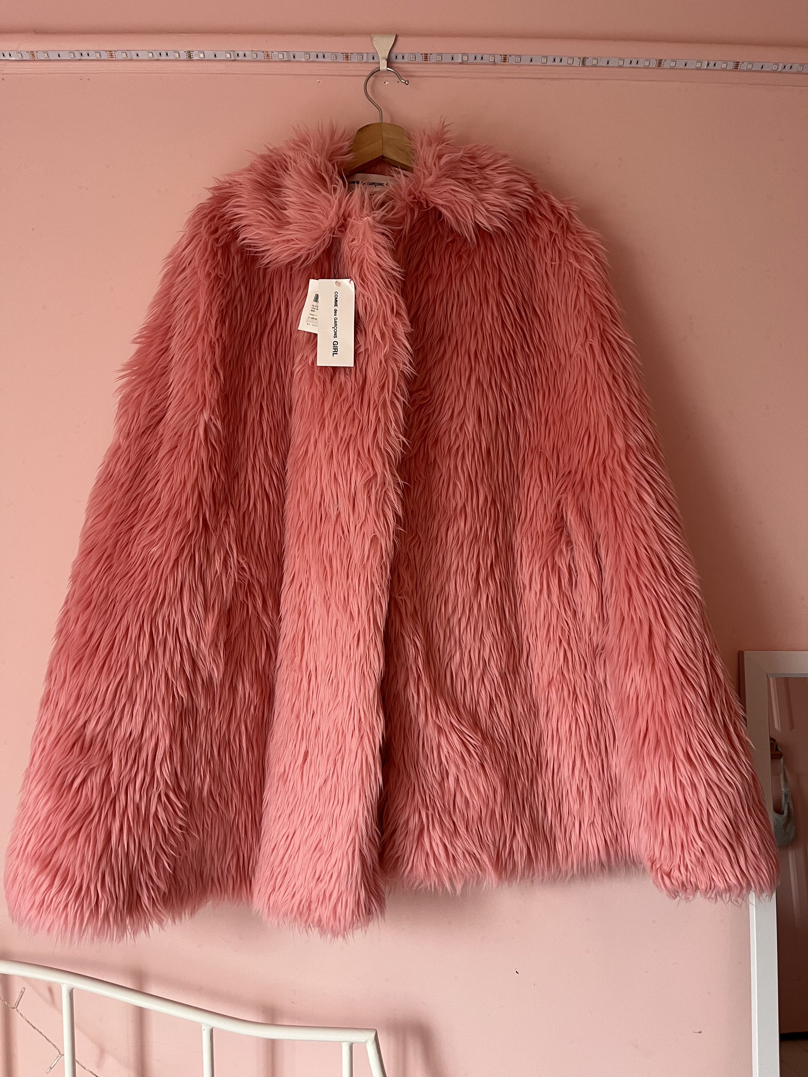 COMME des GARCONS GIRL Pink Fur Coat