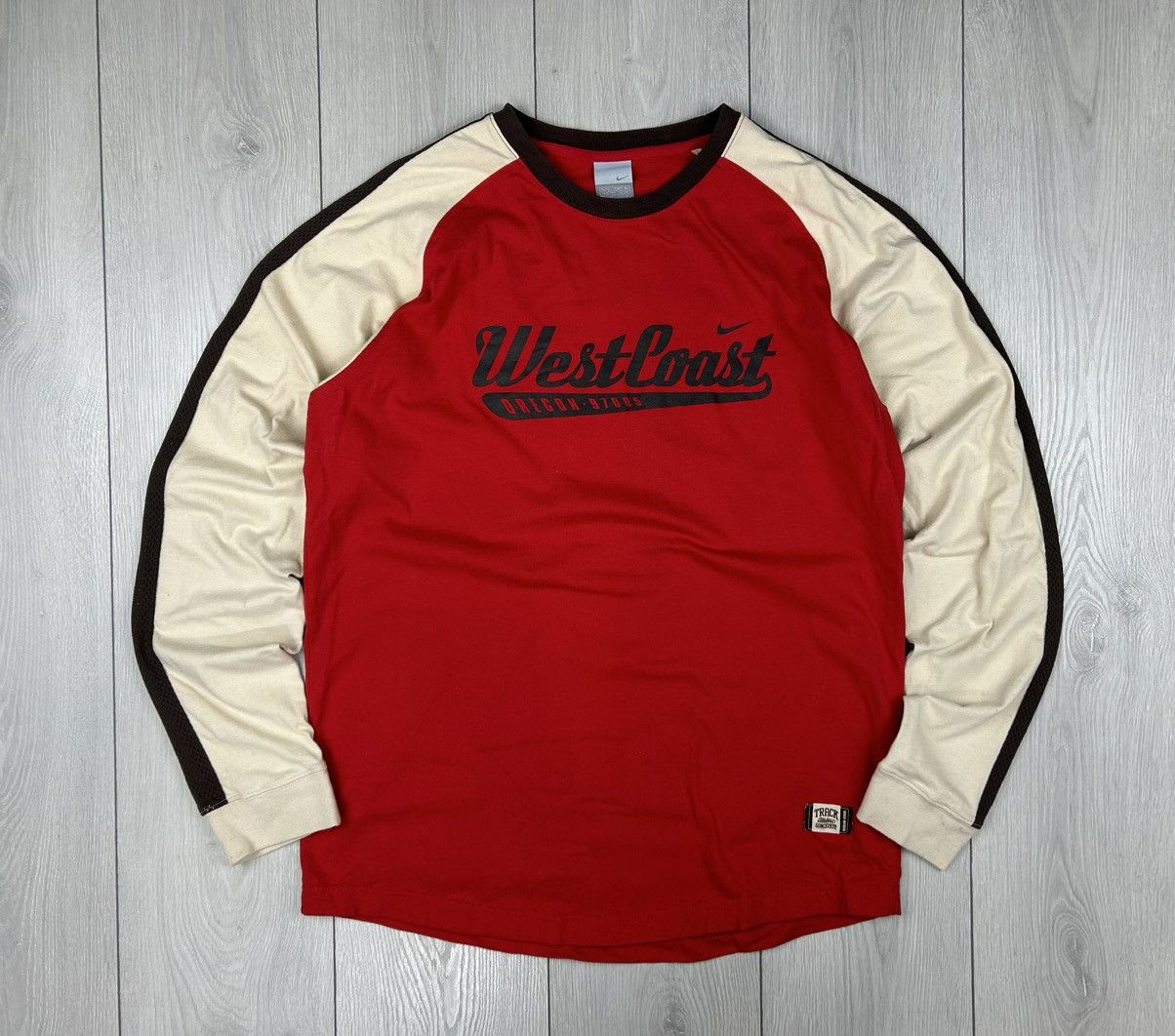 Nike × Vintage Nike Vintage West Coast Long Sleeve T shirt Size L Size US L / EU 52-54 / 3 - 1 Thumbnail