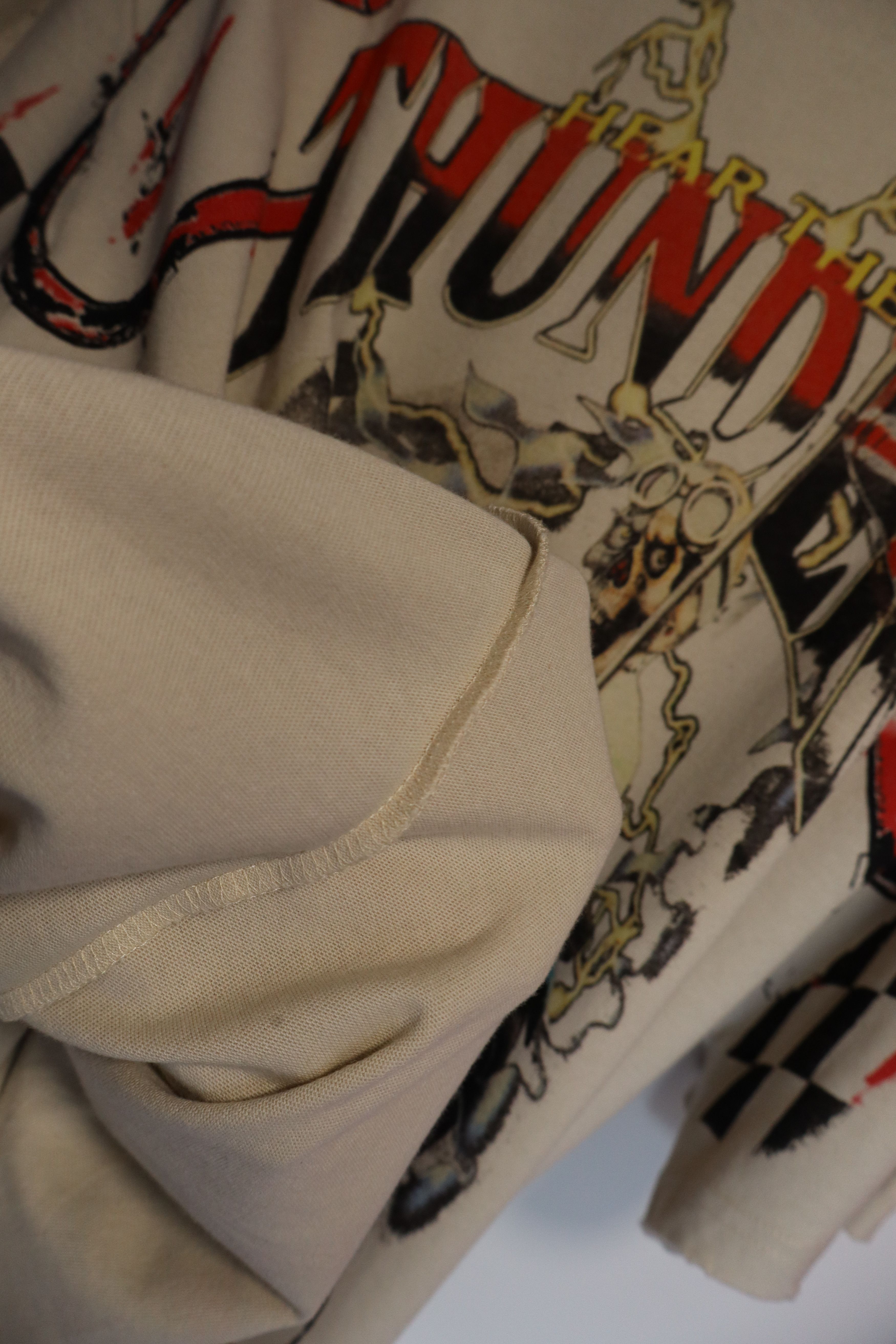 Represent Clo. Hear the thunder tshirt Size US L / EU 52-54 / 3 - 8 Thumbnail