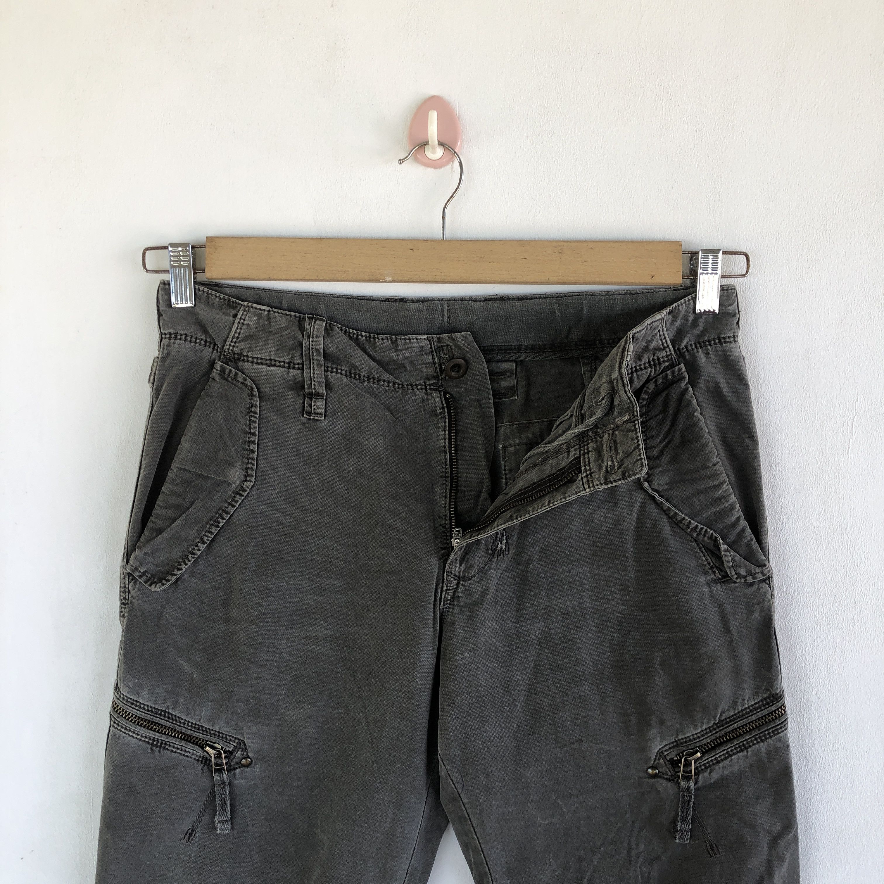 Japanese Brand Japanese Cargo Pants Multi Pockets Fatigue Utility Trousers Size US 32 / EU 48 - 5 Thumbnail