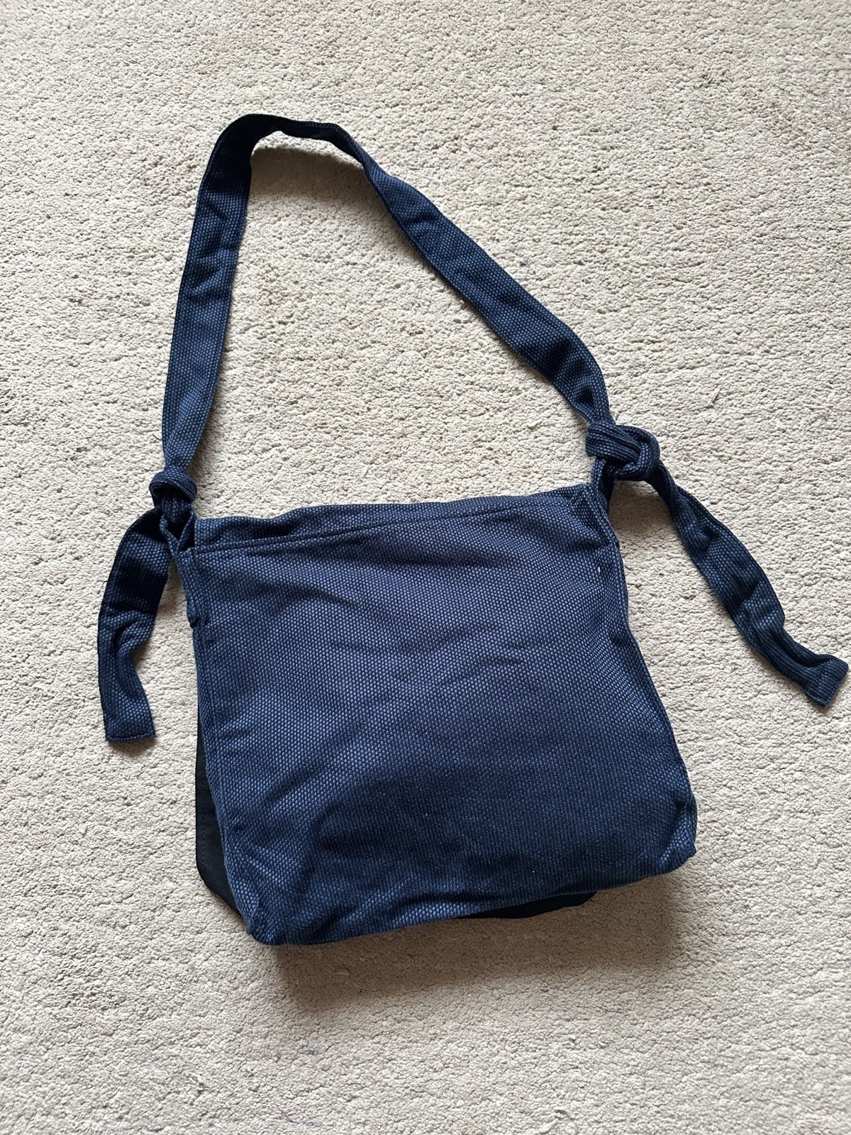 Japanese Brand 1990s Japanese Indigo Zudabukuro Kendo Sling Bag Size ONE SIZE - 1 Thumbnail