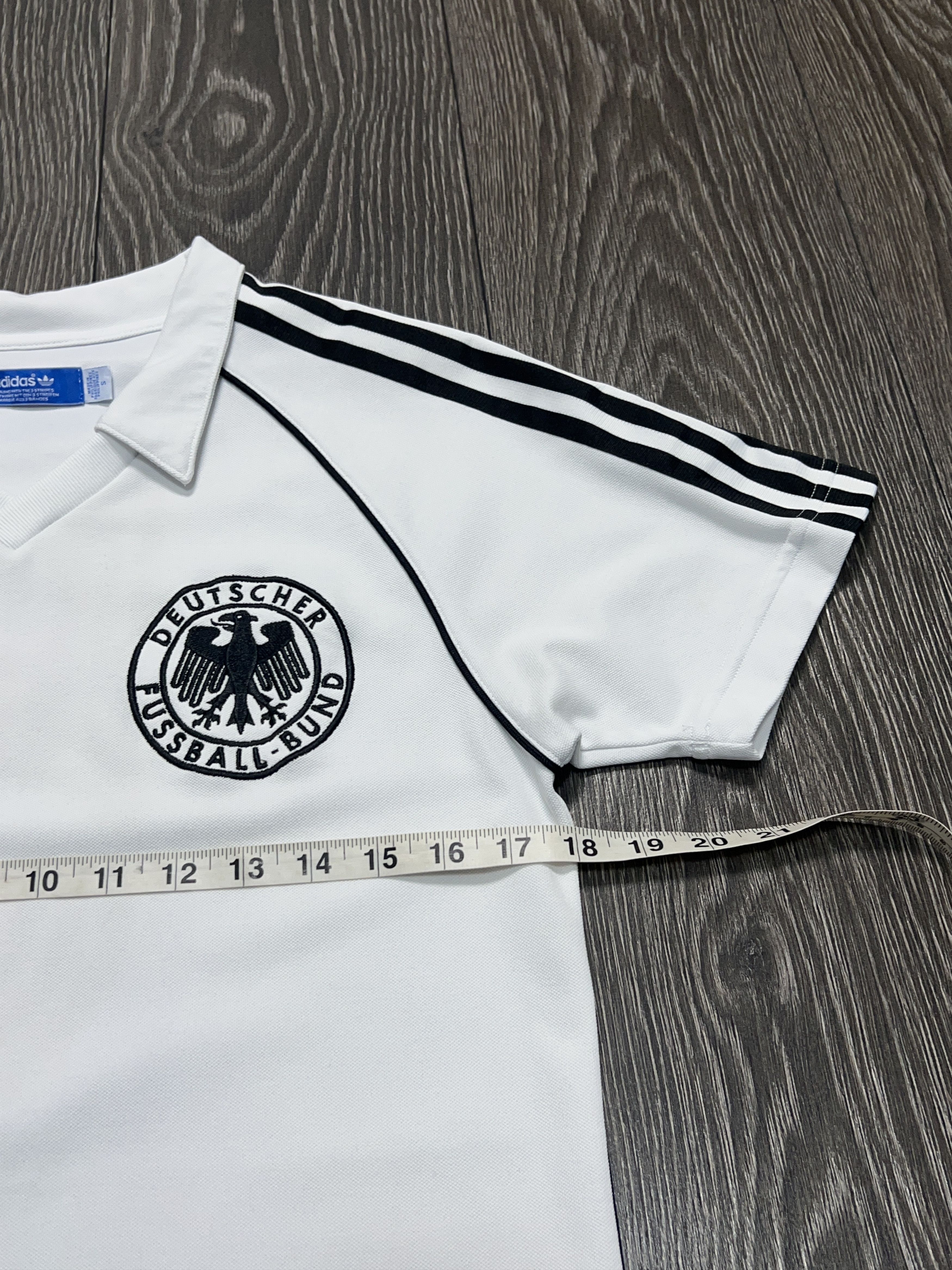 Adidas #5 Germany DFB 1980s Retro Football Soccer Jersey Shirt Size US S / EU 44-46 / 1 - 6 Thumbnail