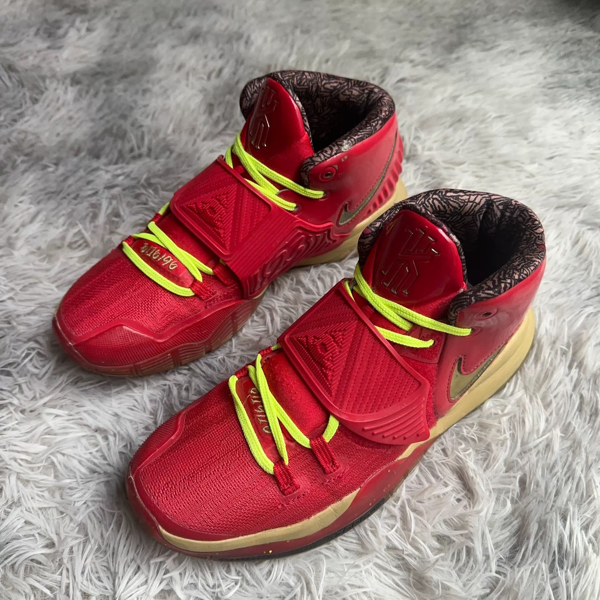 Nike Nike Red Lowtop Sneakers 41 Men Size US 8.5 / EU 41-42 - 1 Thumbnail