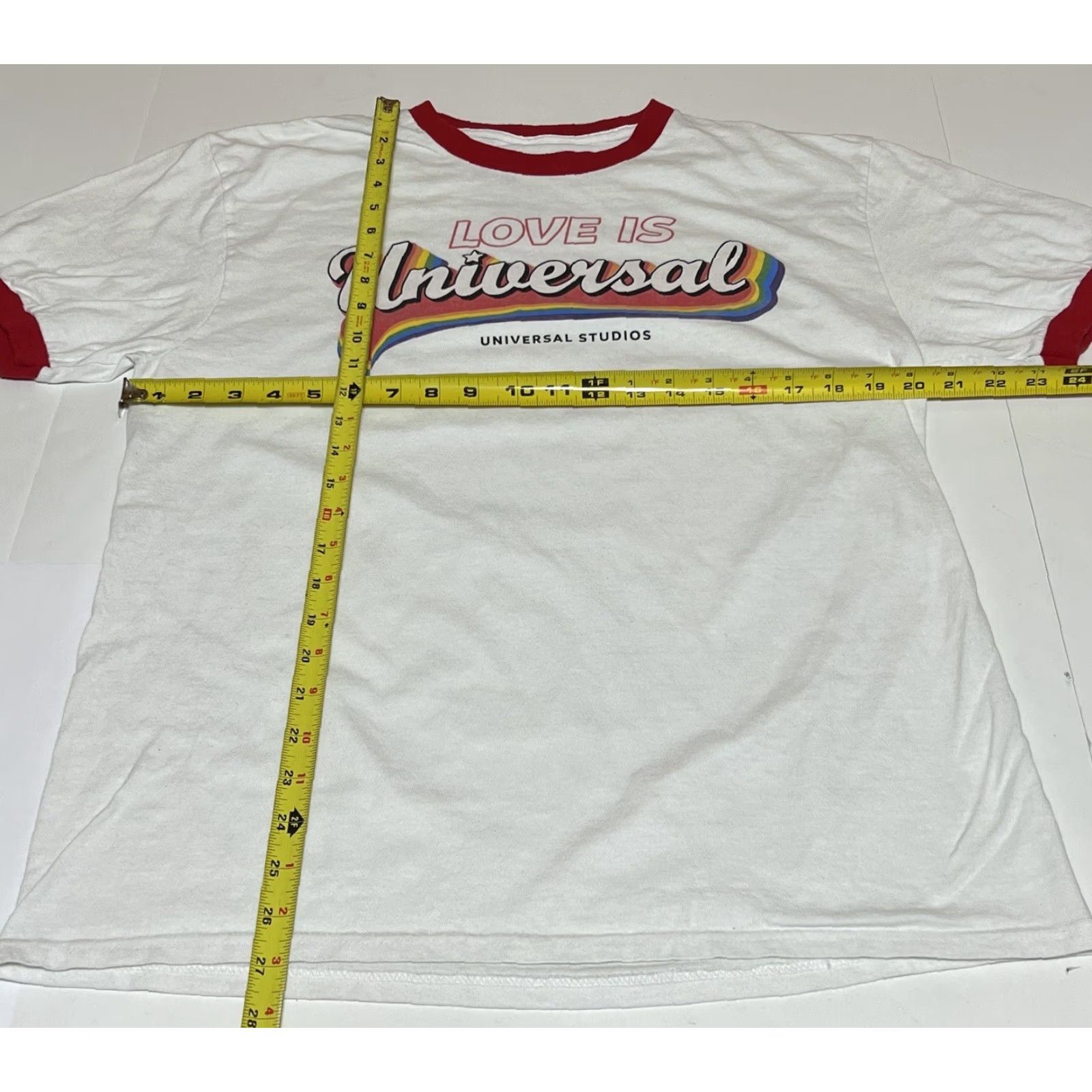 Vintage Universal Studios Love Is Universal T-Shirt Men's Large Ringer Graphic White Red Size US L / EU 52-54 / 3 - 4 Thumbnail