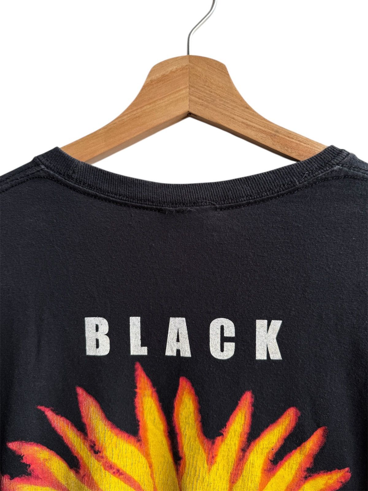 Band Tees 🔥🔥 Vintage Soundgarden Black Hole Sun longsleeve tee Size US XL / EU 56 / 4 - 5 Thumbnail