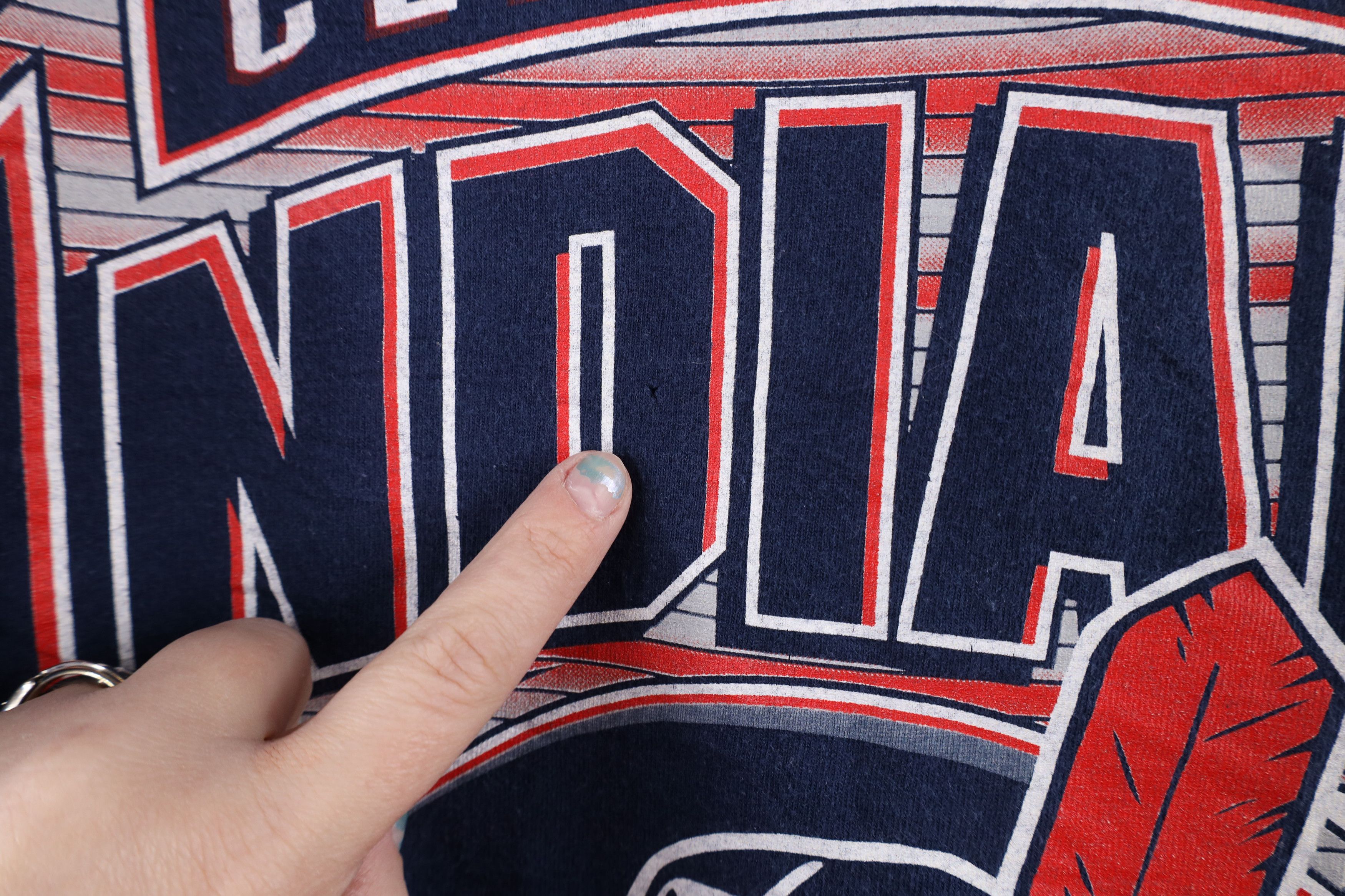 Vintage Vintage 90s Chief Wahoo Cleveland Indians Baseball T-Shirt Size US XL / EU 56 / 4 - 6 Thumbnail
