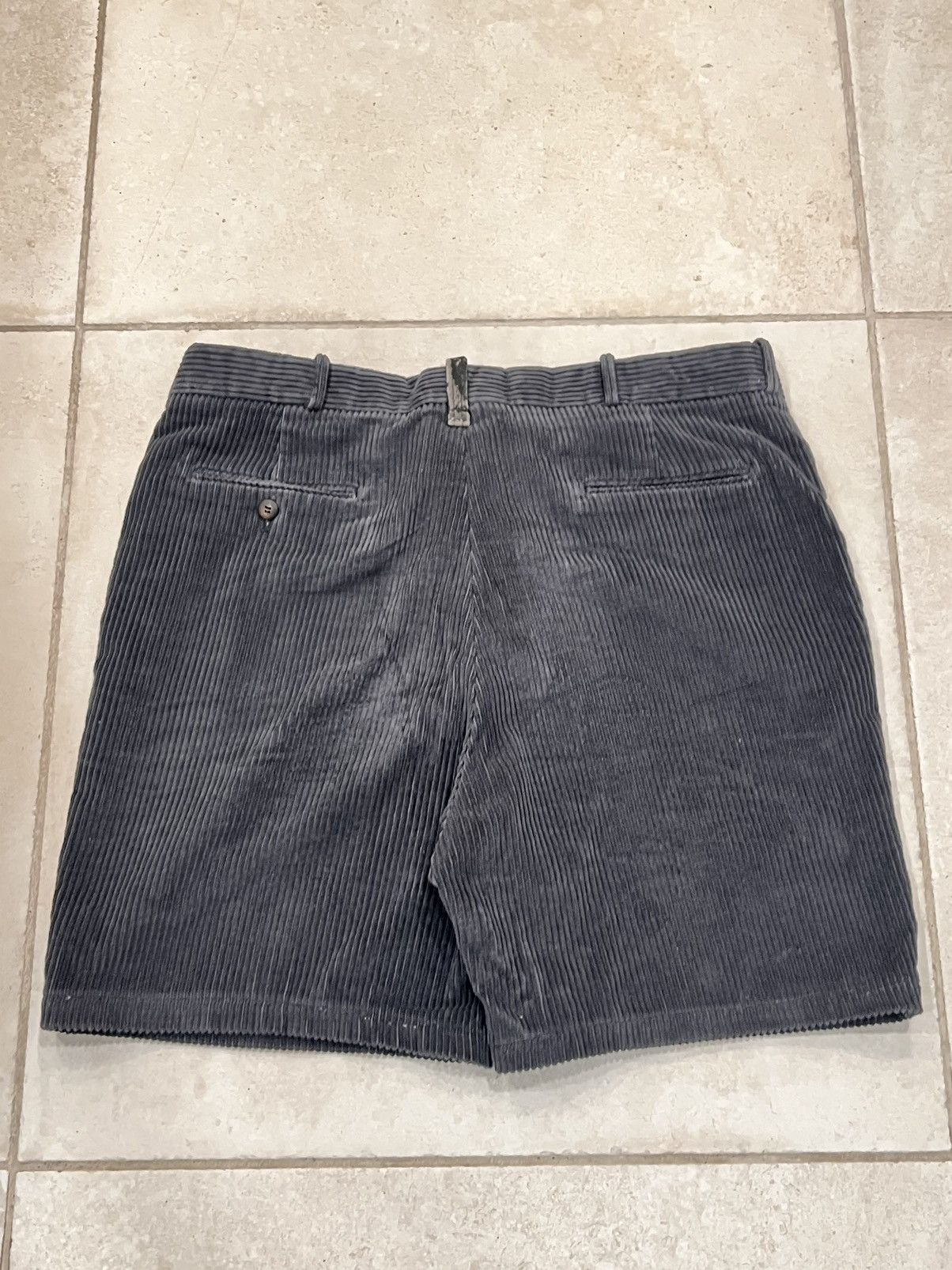 Polo Ralph Lauren Polo Ralph Lauren style grey corduroy short Size US 37 - 6 Thumbnail