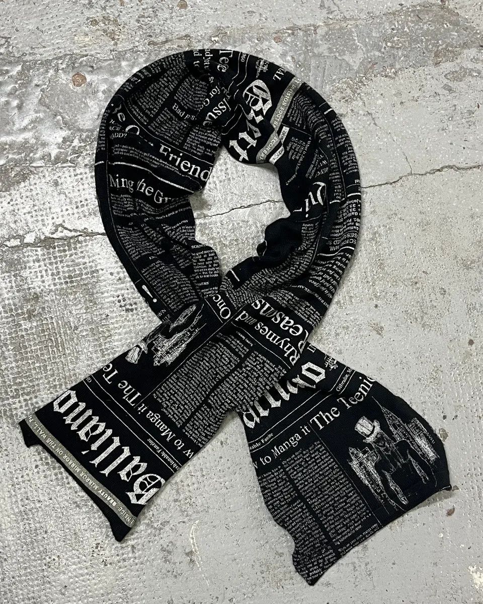John Galliano John Galliano Black Wool Scarf Newspaper Print Size ONE SIZE - 1 Thumbnail