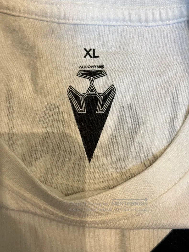 Acronym Acronym Carrying a vest Size US XL / EU 56 / 4 - 4 Thumbnail