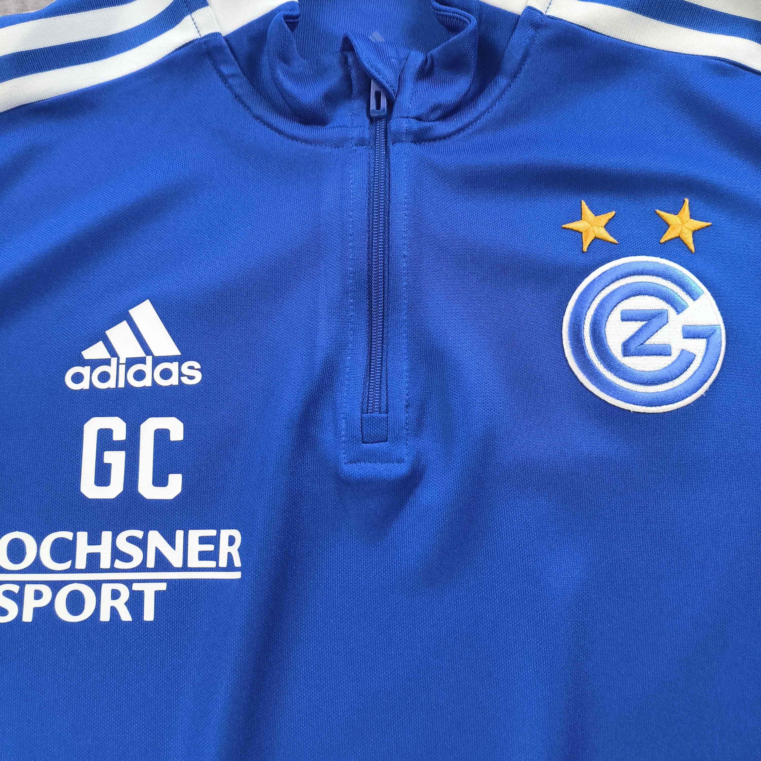 Adidas Grasshoppers Zürich 2022-23 Adidas football training top M Size US M / EU 48-50 / 2 - 3 Thumbnail