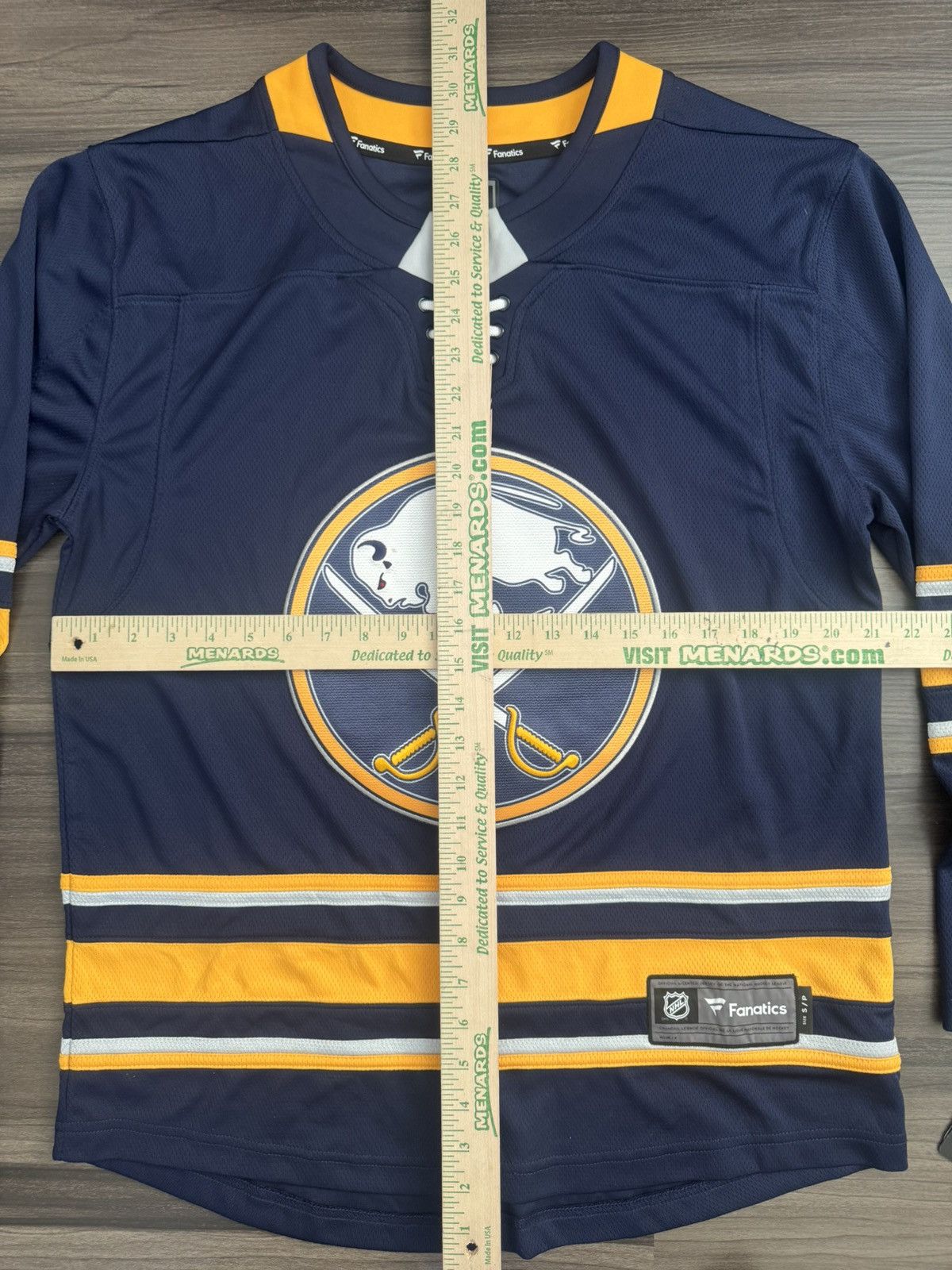 NHL Buffalo Sabres NHL Hockey Breakaway Home Navy Jersey $130 Size US S / EU 44-46 / 1 - 5 Thumbnail