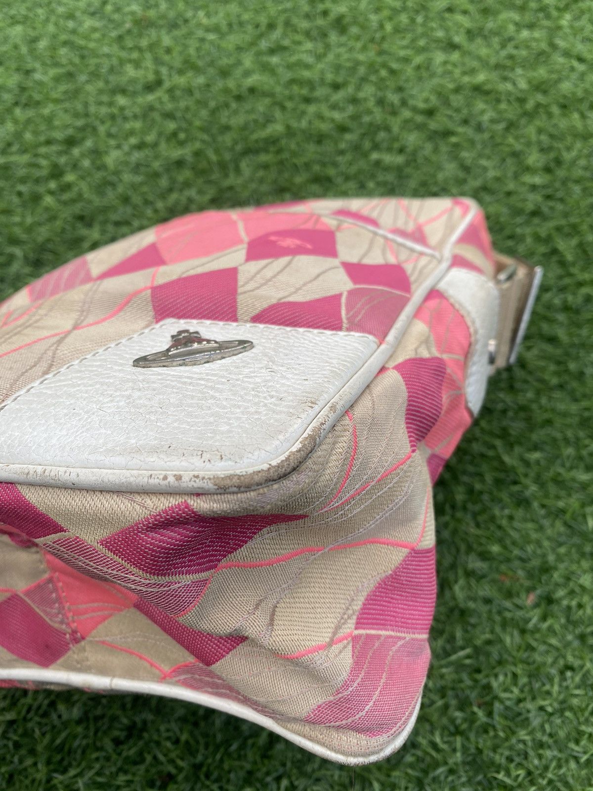 Vivienne Westwood VIVIENNE WESTWOOD PINK PATERN SLING BAG 🐎 Size ONE SIZE - 6 Thumbnail