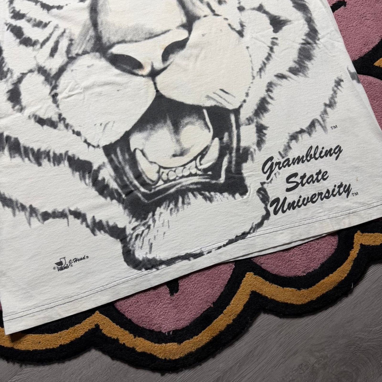 NCAA × Vintage Vintage Grambling State University Tiger AOP HBCU T-shirt Size US XL / EU 56 / 4 - 3 Thumbnail