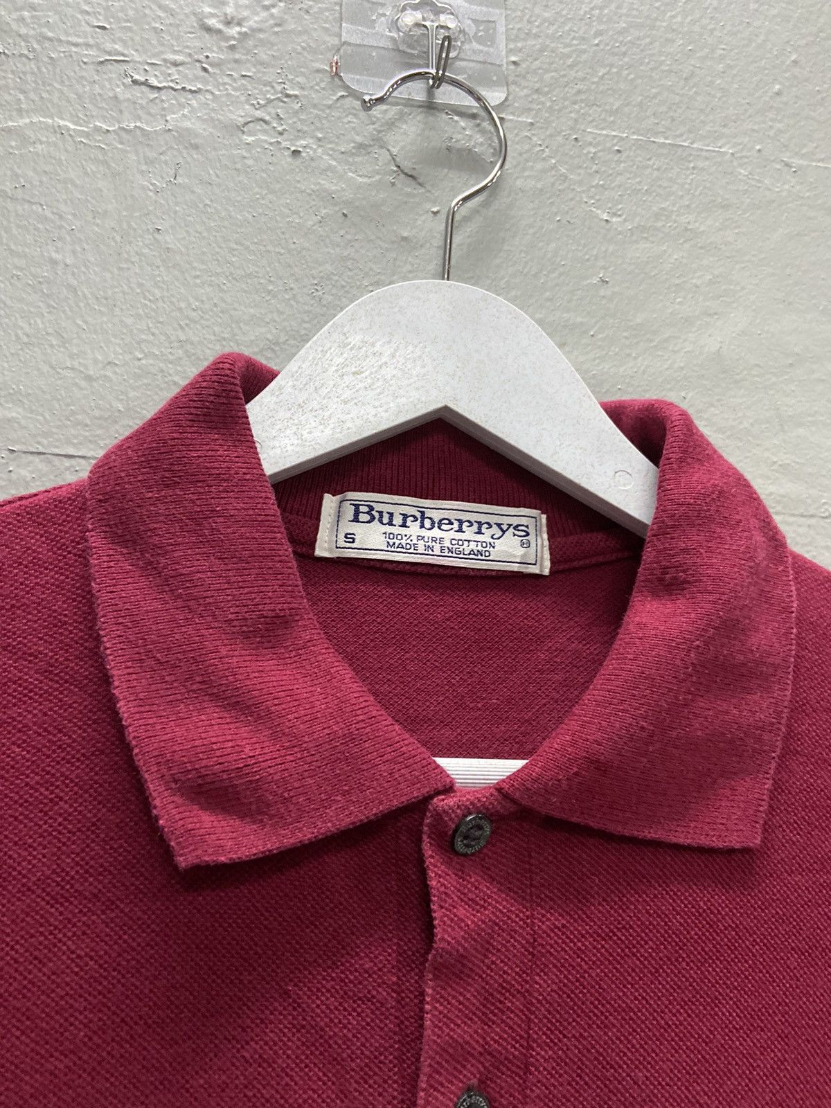 Burberry VINTAGE BURBERRY ENGLAND POLOS SHIRT Size US S / EU 44-46 / 1 - 3 Thumbnail