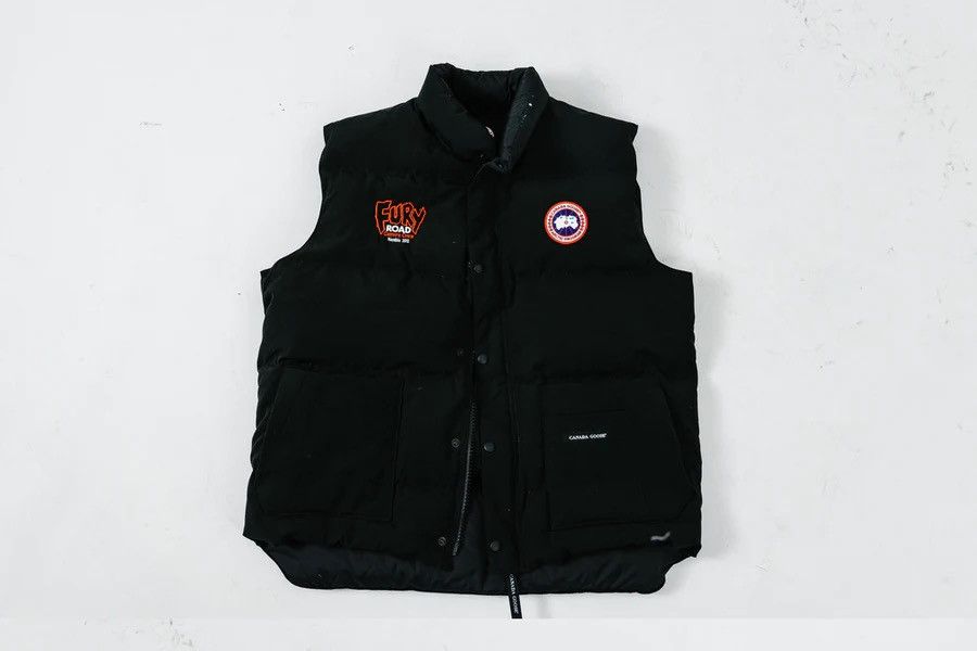 Image of Canada Goose Black Vest (Fury Road Crew Piece) Xl, Men's