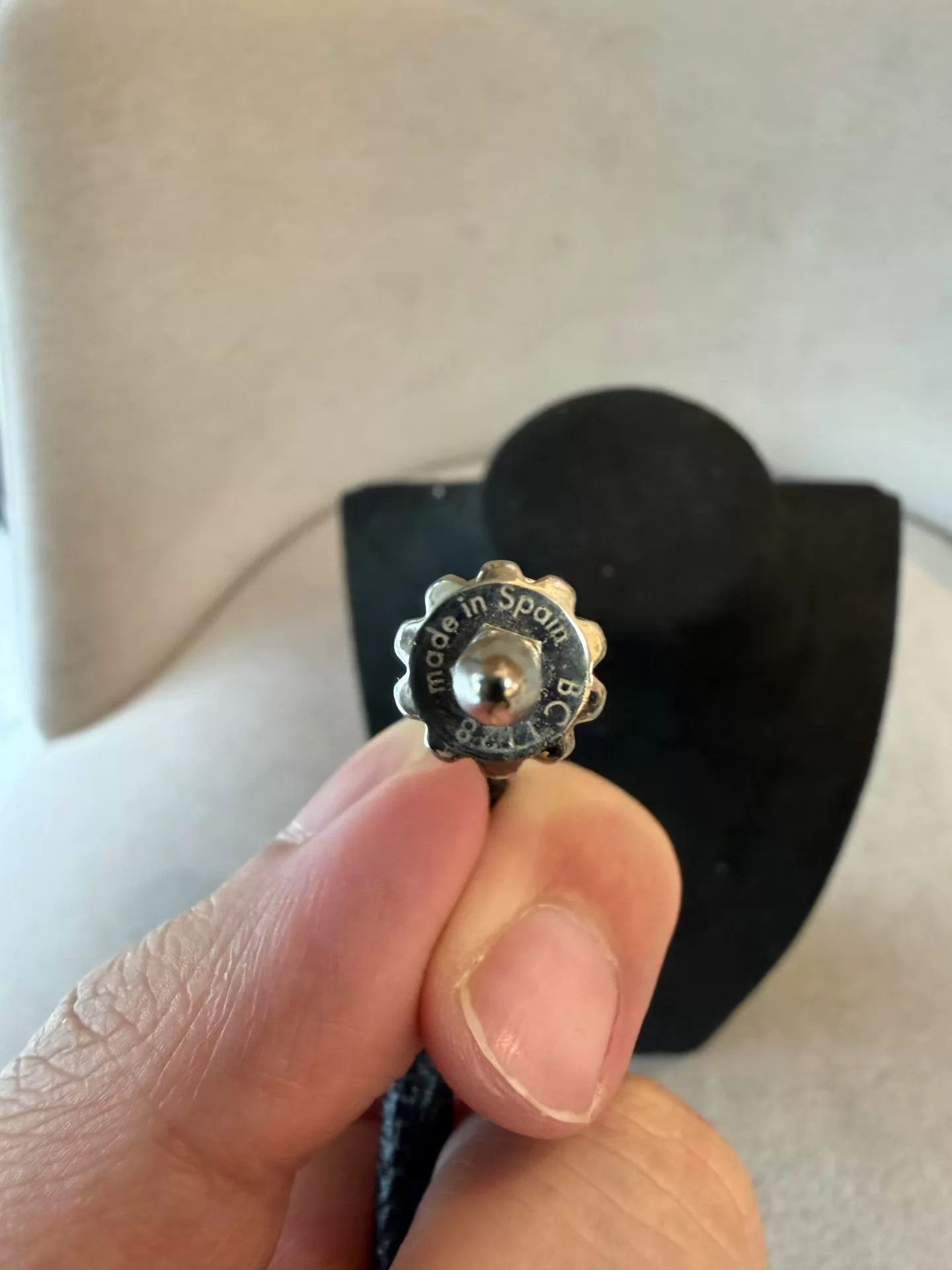 Louis Vuitton LV Blk Leather Bracelet Silver Crystal Buckle Mint Size ONE SIZE - 4 Thumbnail