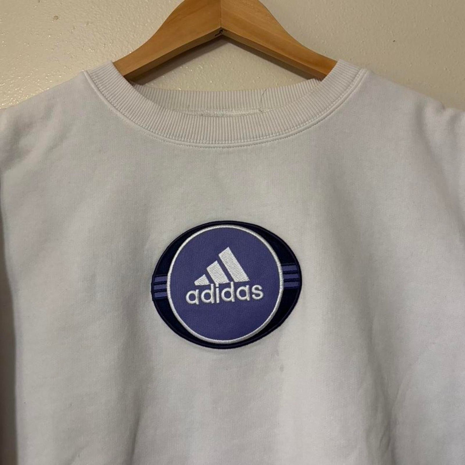 Adidas Vintage Y2K Women’s Adidas Boxy Fit Embroidered Crewneck Size XL / US 12-14 / IT 48-50 - 2 Thumbnail