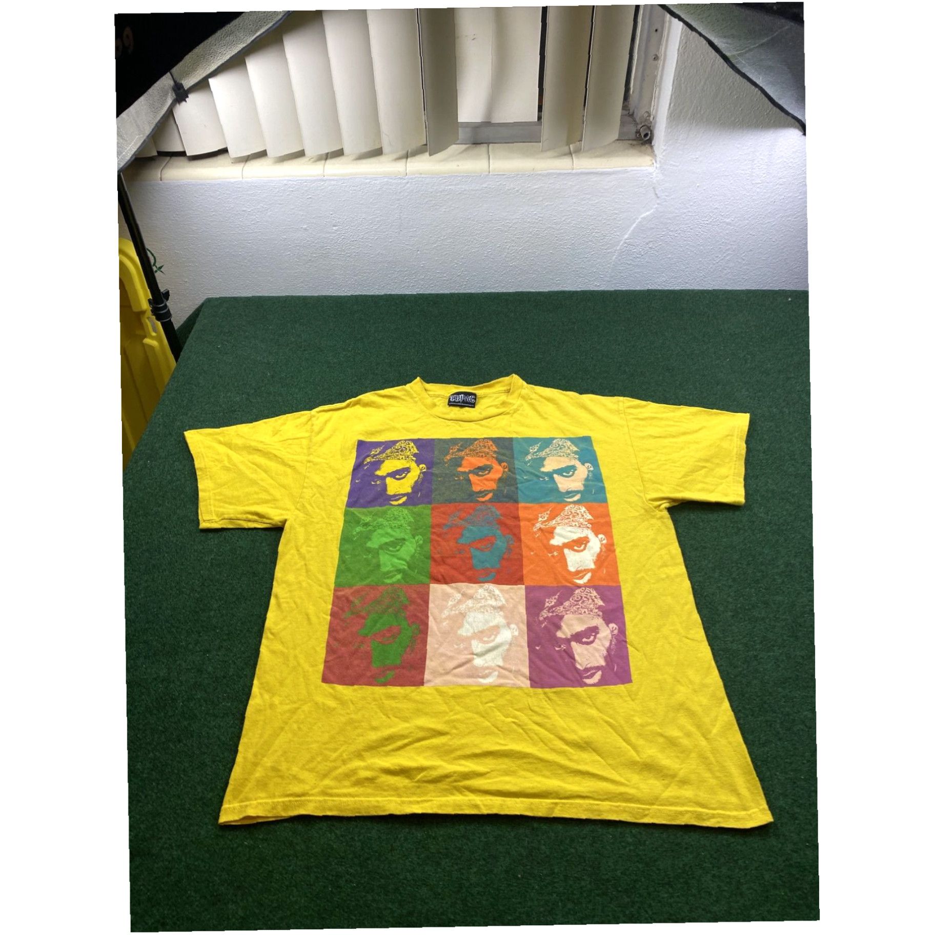 Vintage Vintage 2006 Tupac T Shirt 2 Pac Rap Tee Big Print Mens XL Rare Band Hip Hop Size US XL / EU 56 / 4 - 1 Thumbnail