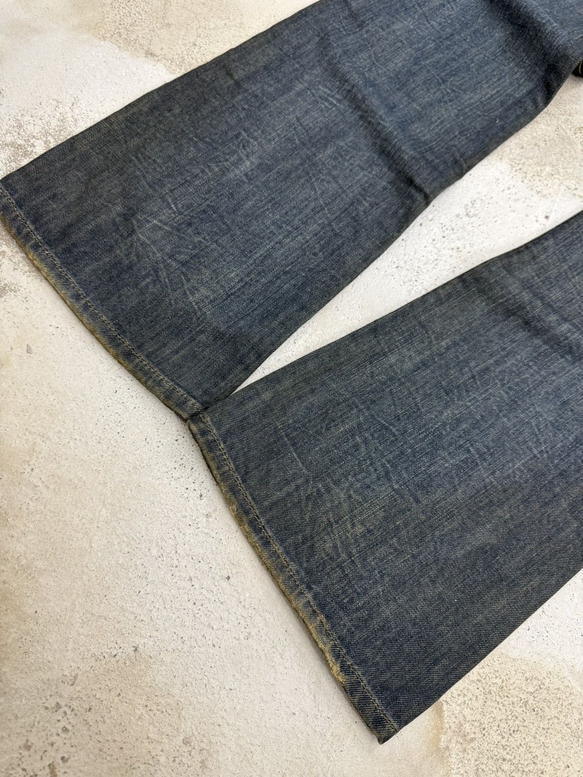 If Six Was Nine Ikka Japan Tribal Embroidered Muddy Wash Flared Denim Jeans Size US 29 - 14 Thumbnail
