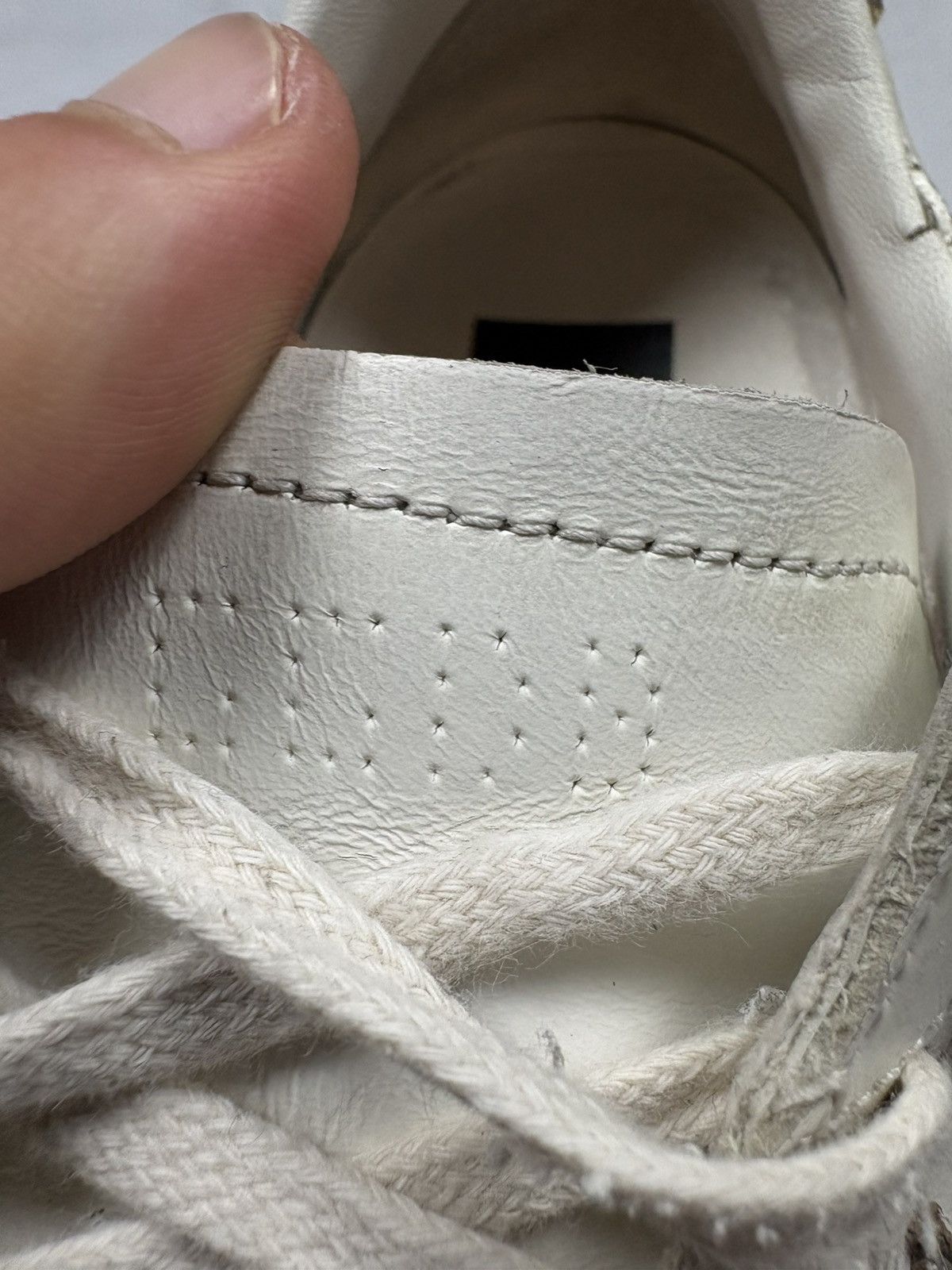Golden Goose Golden Goose Ball Star Glitter Back Low Top Sneakers EU 42 Size US 9 / EU 42 - 18 Thumbnail