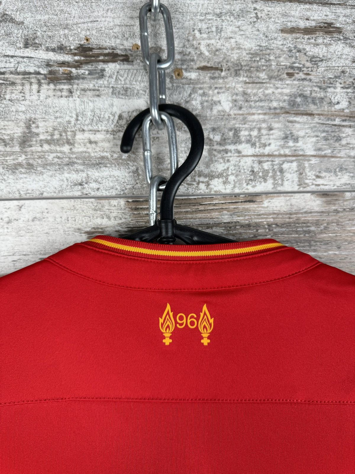 New Balance Mens Vintage New Balance FC Liverpool T-shirt soccer jersey Size US L / EU 52-54 / 3 - 10 Thumbnail
