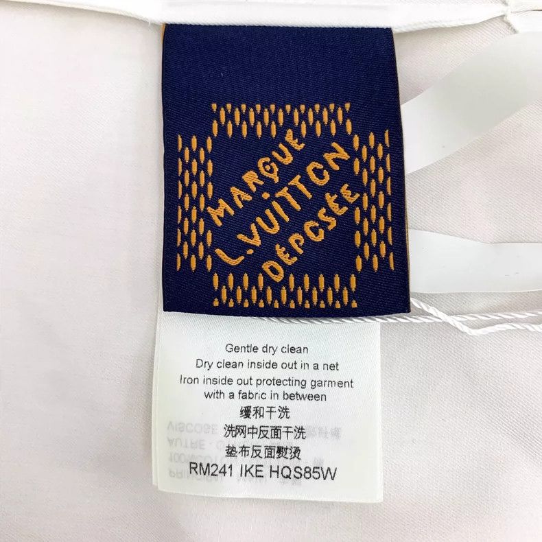 Louis Vuitton Louis Vuitton 24 white floral embroidered cotton lapel sin Size US L / EU 52-54 / 3 - 7 Thumbnail