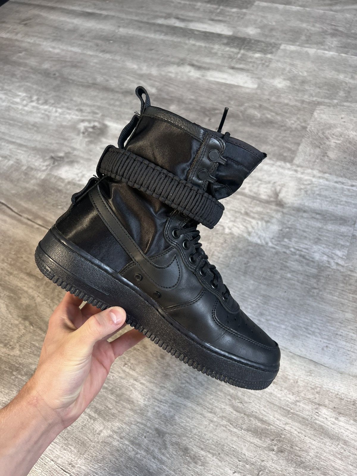 Nike Nike SF Air Force 1 High Triple Black Size US 7 / EU 40 - 6 Thumbnail