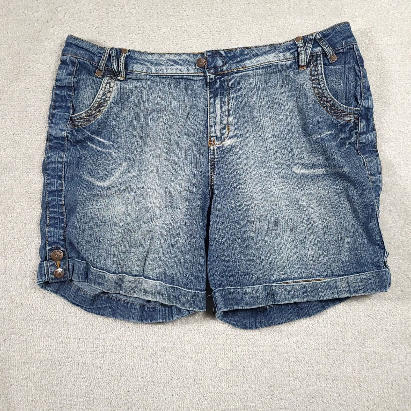 Denime Drama Gold Women's Shorts 16 Denim Stretch Rolled Leg 7" Blue Pockets Buttons Size 40" / US 18 - 2 Thumbnail