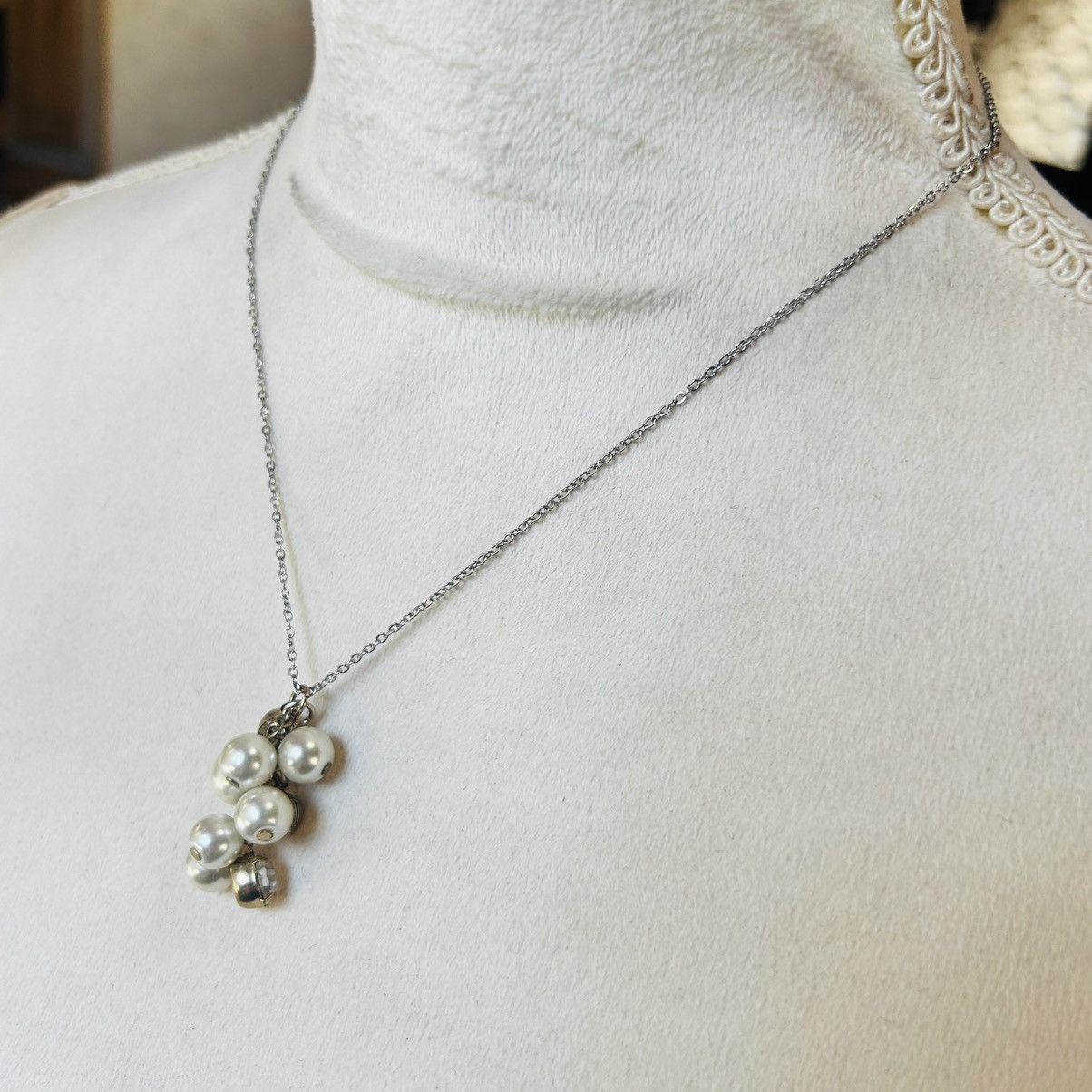 Handmade Handcrafted elegant pearl cluster crystal necklace set Size ONE SIZE - 6 Thumbnail