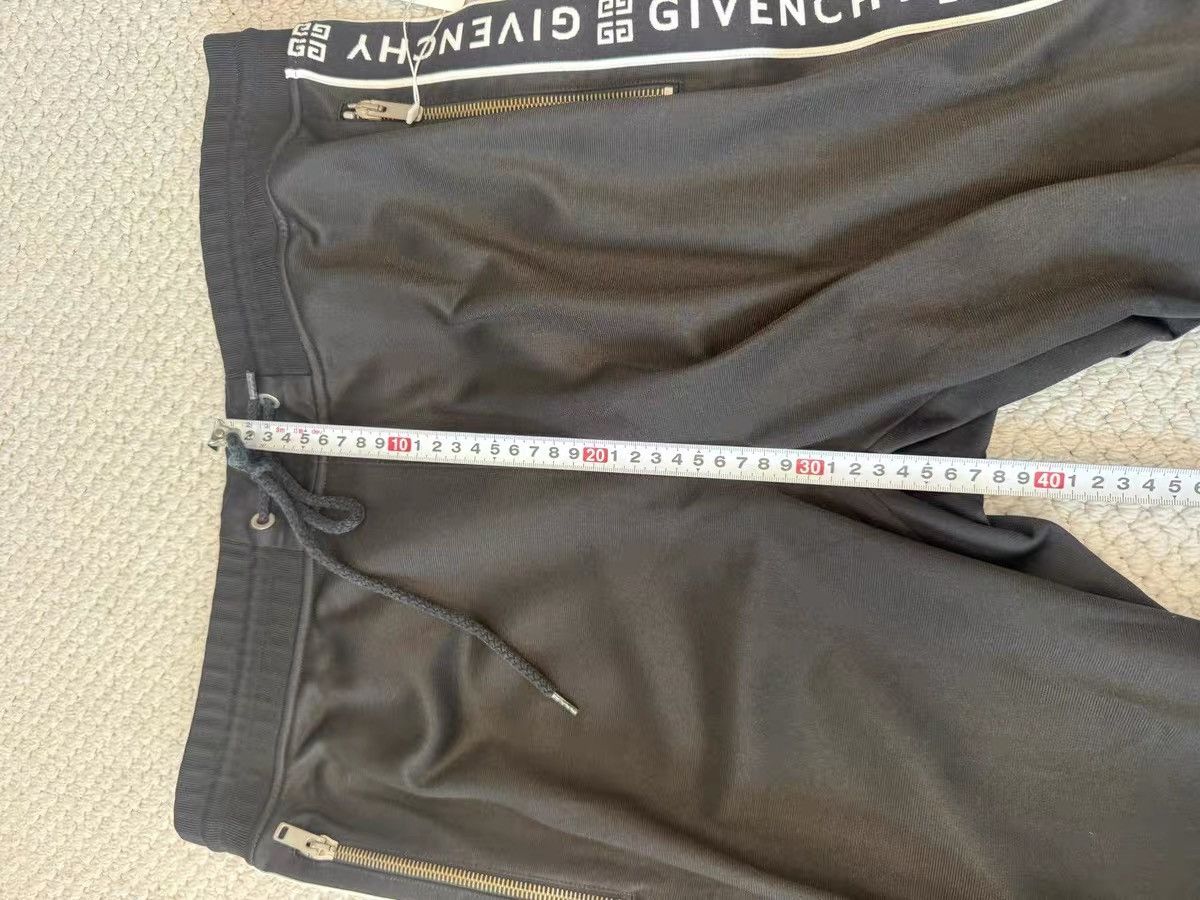 Givenchy Givenchy SizeXL Side Logo Sports Pants Size US 30 / EU 46 - 6 Thumbnail