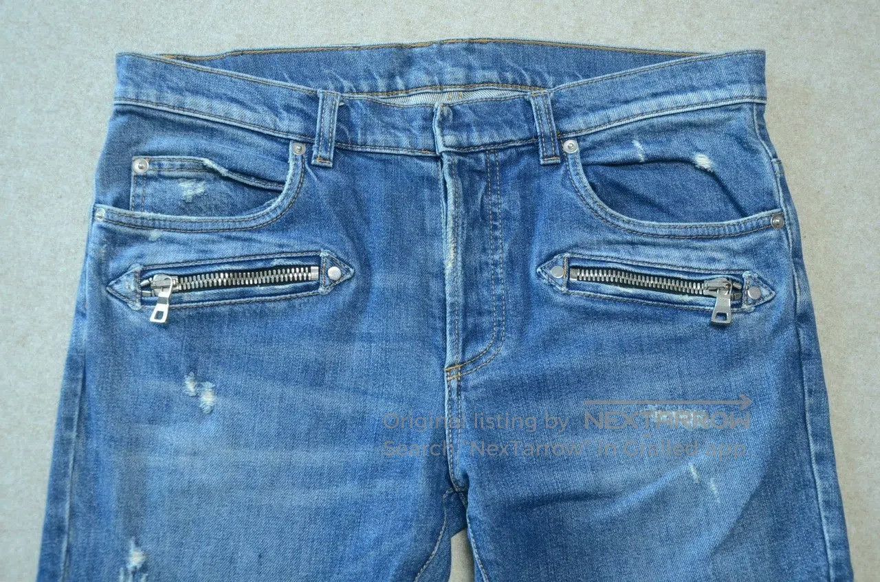 Balmain Balmain Classic Knee Fold Biker Jeans. Size US 31 - 2 Thumbnail