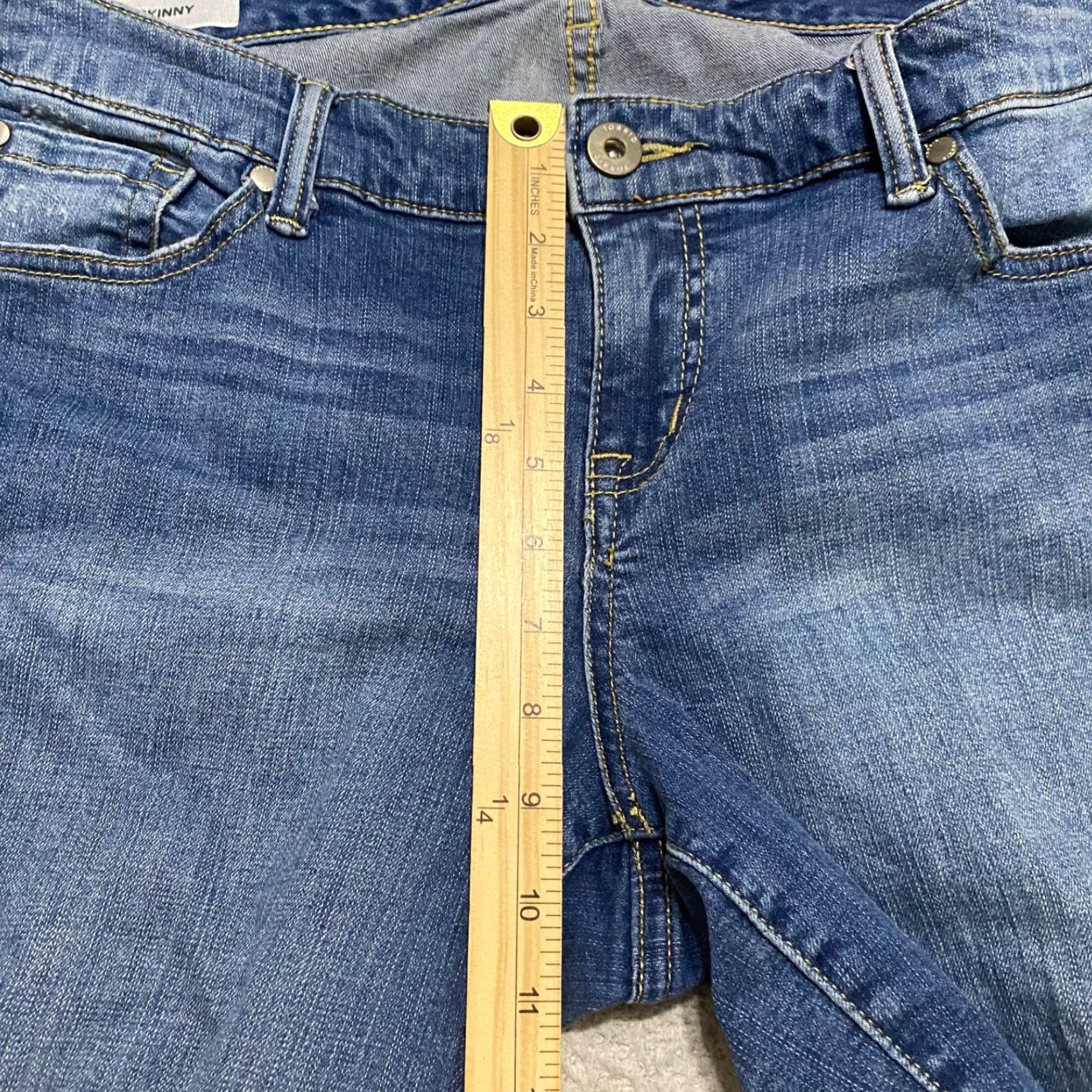 Torrid Torrid Jeans Women Blue Medium Wash Skinny Mid Rise 14 5-Pocket Denim Embroidered Stretch Size 36" / US 14 / IT 50 - 7 Thumbnail