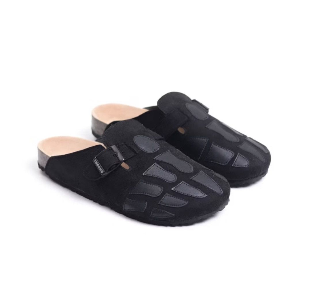 Japanese Brand Skull black Japanese style sandal Size US 8 / EU 41 - 2 Thumbnail