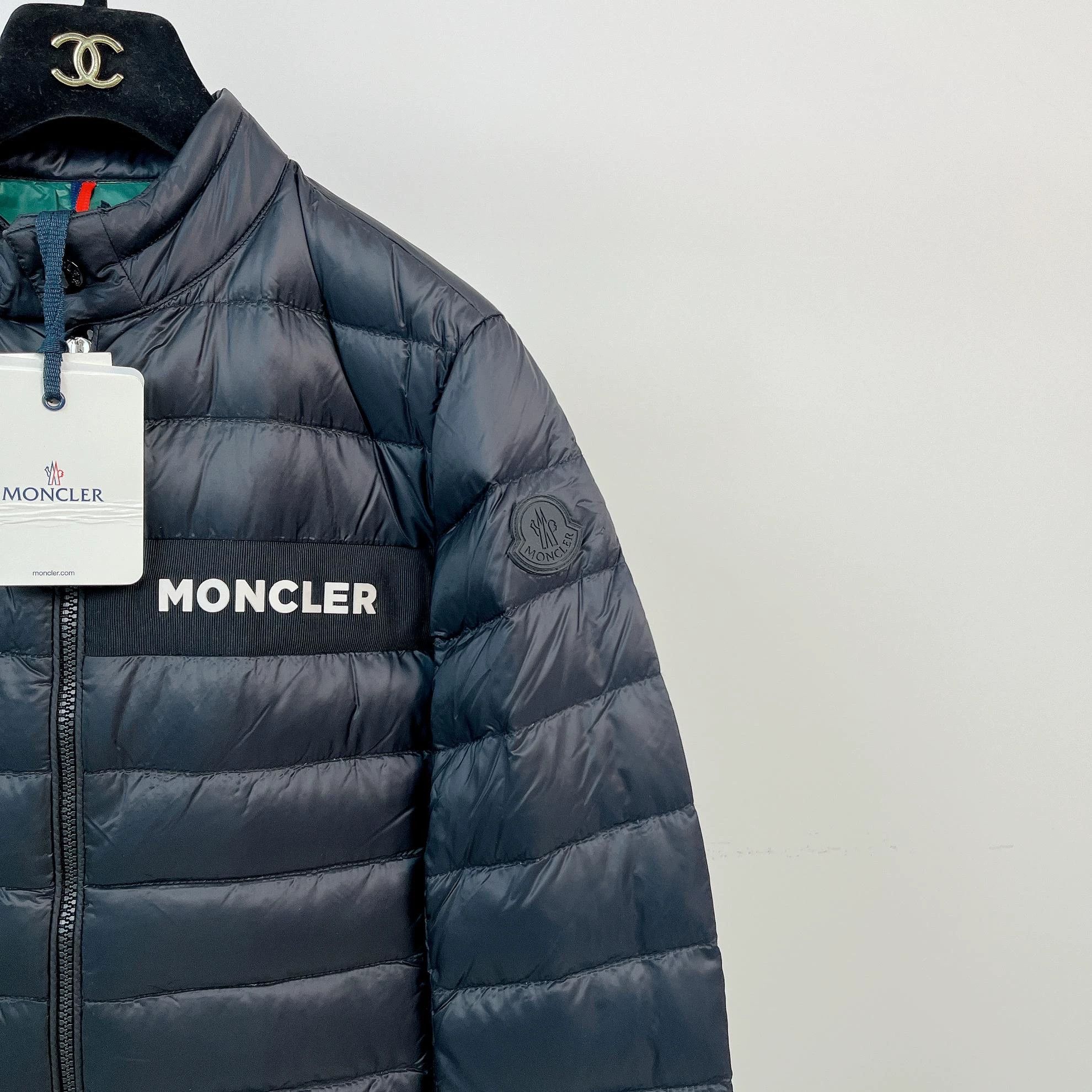 Moncler Moncler Black Down Jacket 14A 1592 Size US XXS / EU 40 - 3 Thumbnail