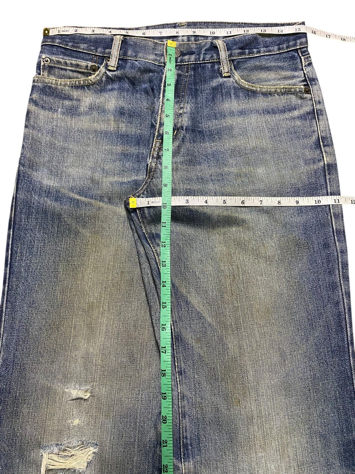 Japanese Brand Vintage Uniqlo S002 Mud Wash Distressed Loose Jean Size US 31 - 13 Thumbnail