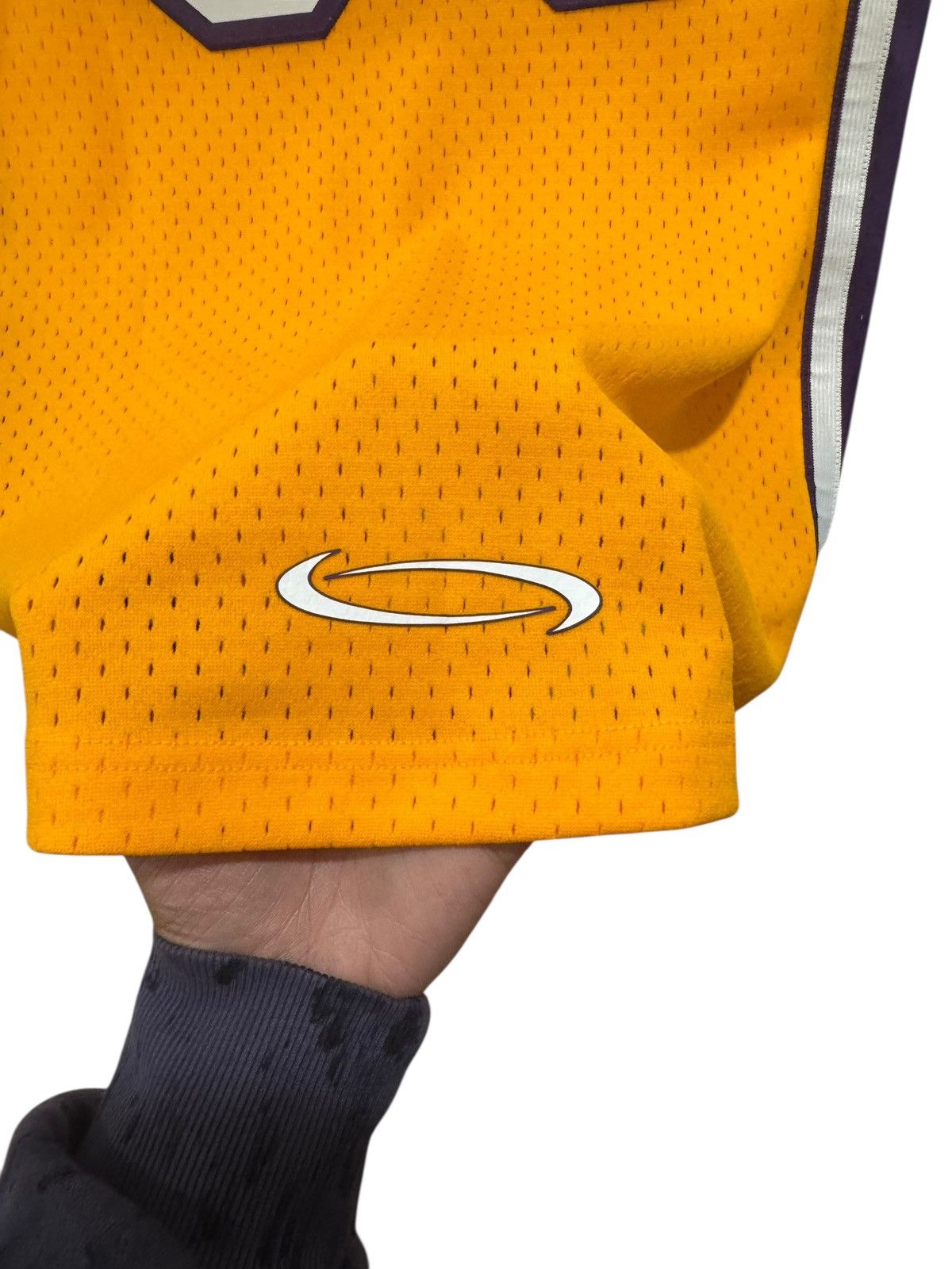 Playboi Carti Playboi Carti x Mitchell & Ness YVL Lakers Jersey Yellow Size US M / EU 48-50 / 2 - 7 Thumbnail