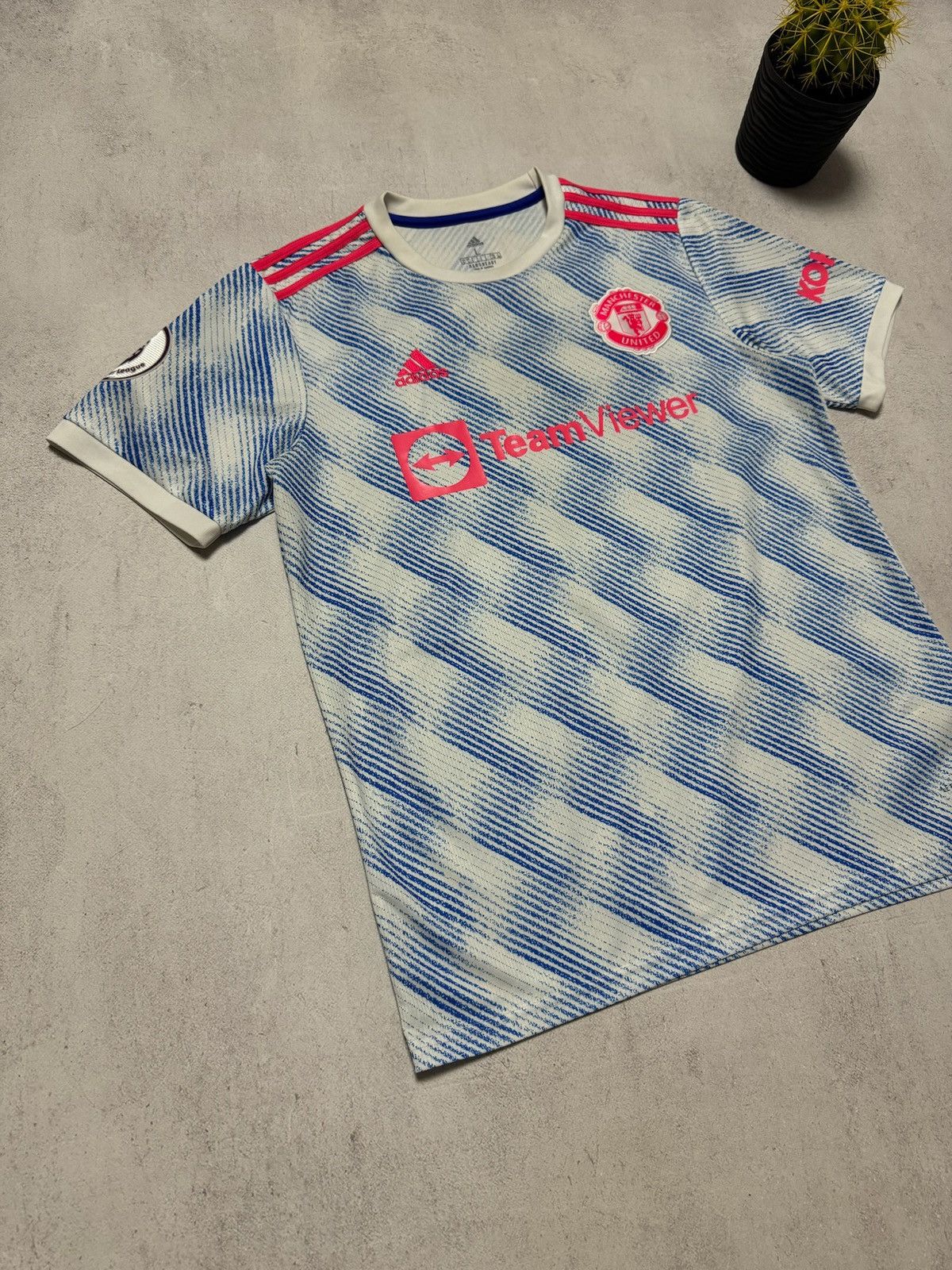 Adidas ADIDAS MANCHESTER UNITED RASHFORD #10 JERSEY SOCCER 2021 Size US L / EU 52-54 / 3 - 5 Thumbnail