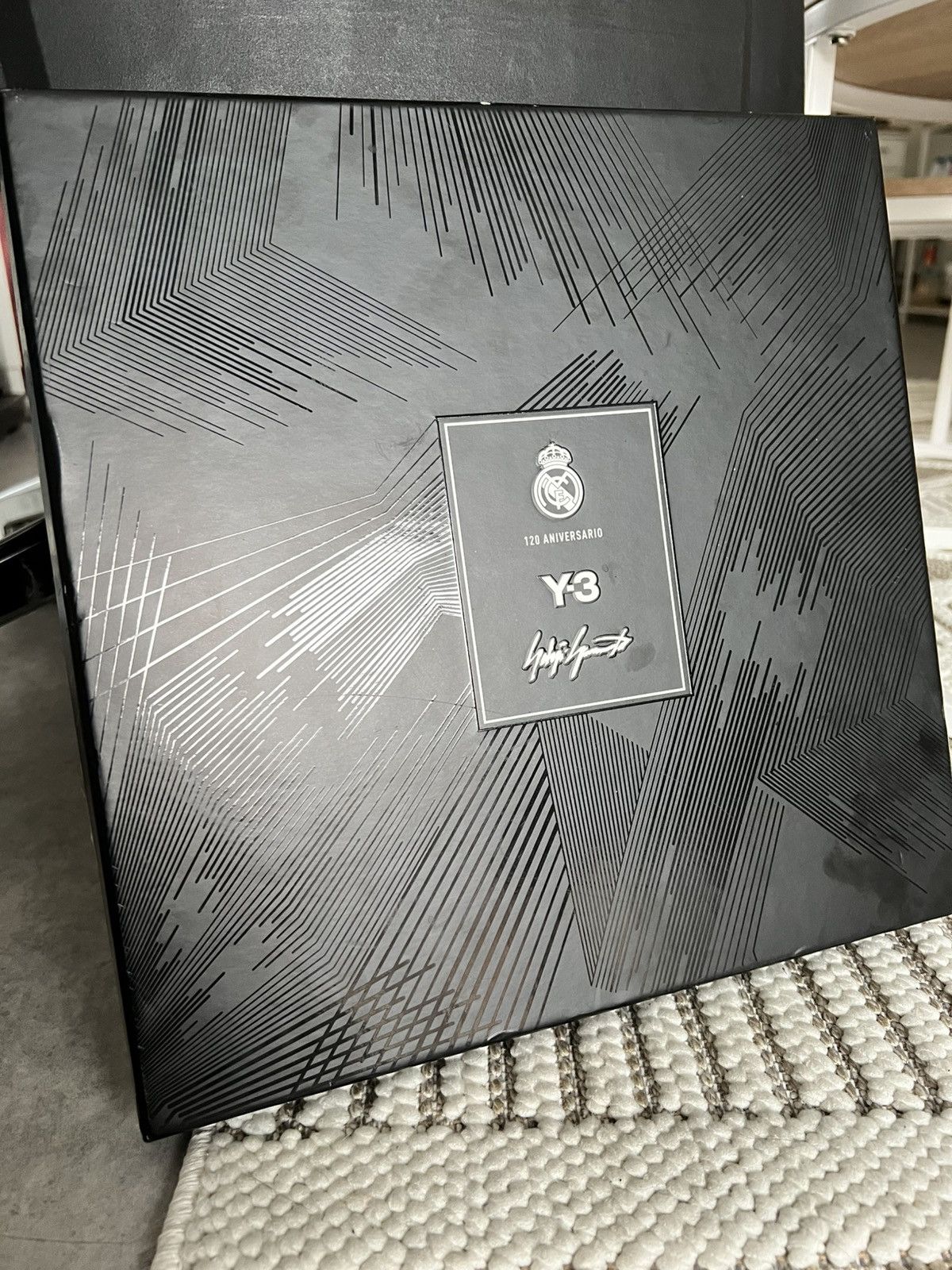 Yohji Yamamoto Y-3 Real Madrid Pink Jersey – Worn a Few Times Box Included Size US XL / EU 56 / 4 - 5 Thumbnail