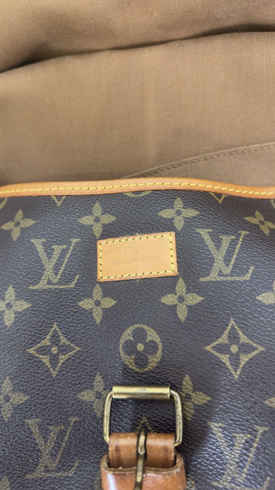 Louis Vuitton Louis Vuitton vintage Saumur 35 Monogram Crossbody Size ONE SIZE - 8 Thumbnail