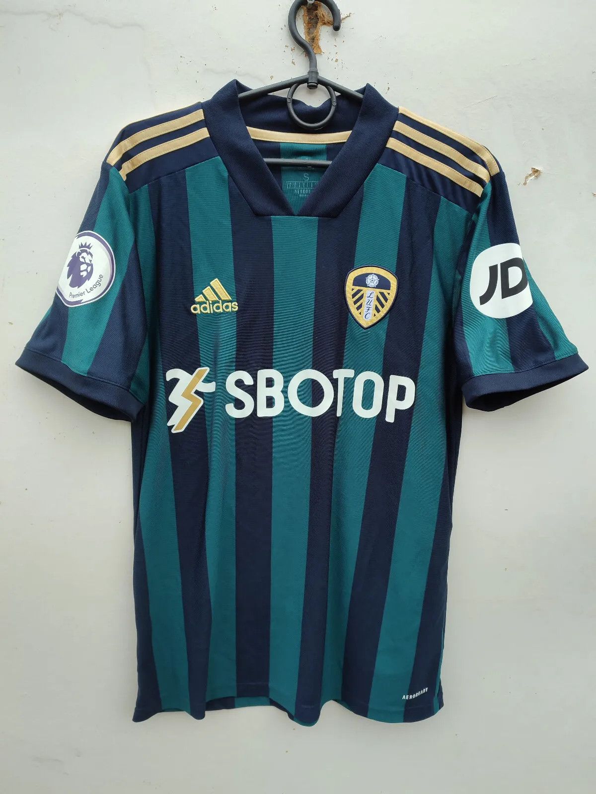 Adidas Leeds United 2020/21 away FOOTBALL Kit SHIRT SOCCER JERSEY Size US S / EU 44-46 / 1 - 1 Thumbnail