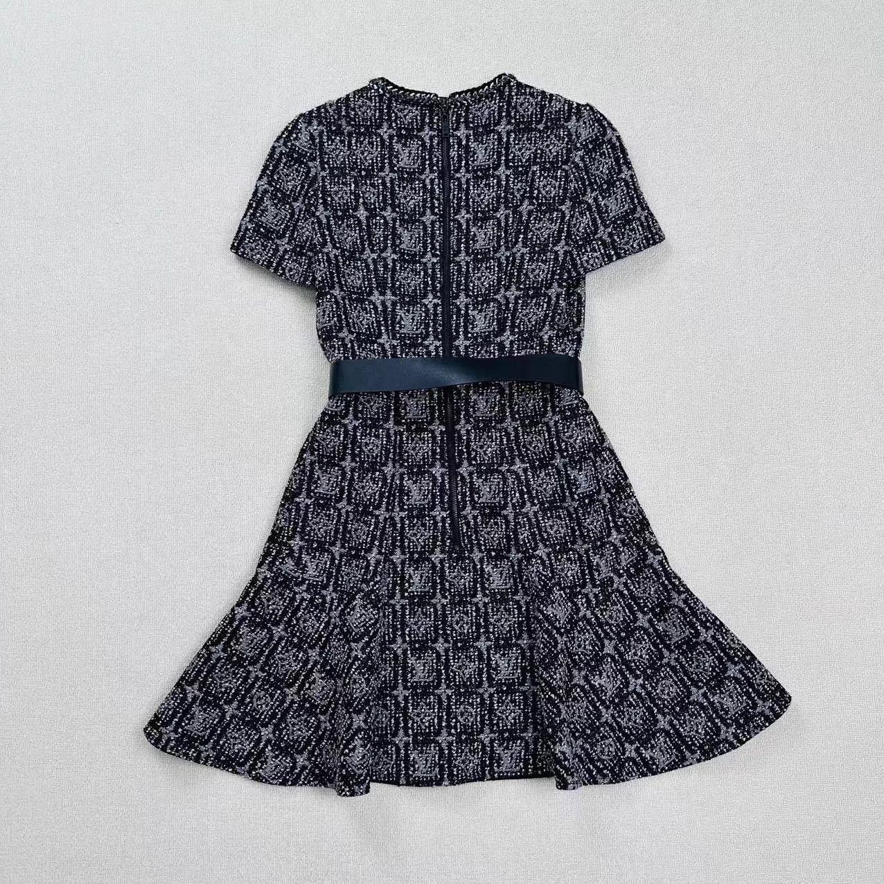 Louis Vuitton LV all over print tweed wool dress 36 mint Size XS / US 0-2 / IT 36-38 - 2 Thumbnail