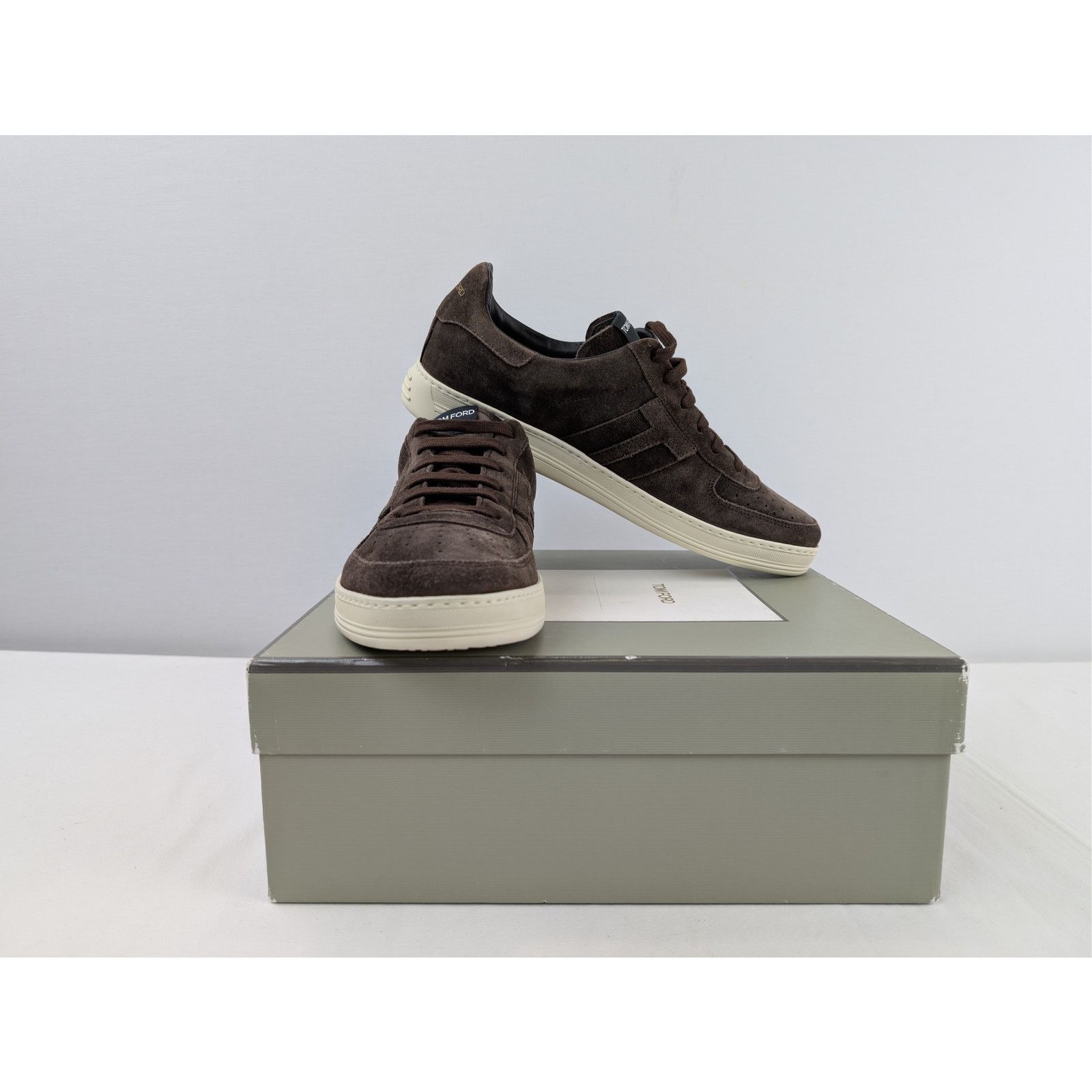 Tom Ford o1rshd1 Suede Low top Sneakers shoe in Dark Brown Size US 11 / EU 44 - 17 Thumbnail