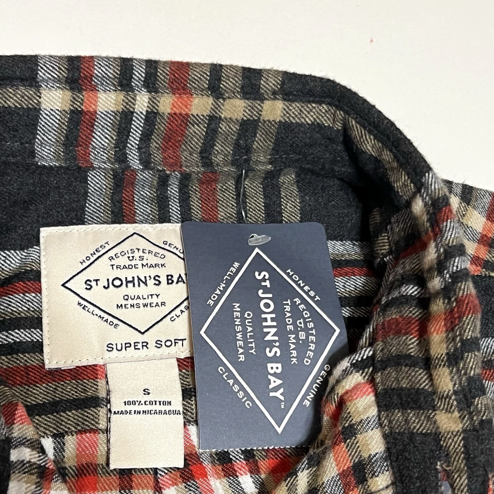 Vintage VINTAGE? No. Size US S / EU 44-46 / 1 - 7 Thumbnail