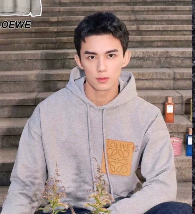 Loewe LOEWE Grey label logo hooded drawstring long sleeve hoodie Size S / US 4 / IT 40 - 9 Thumbnail