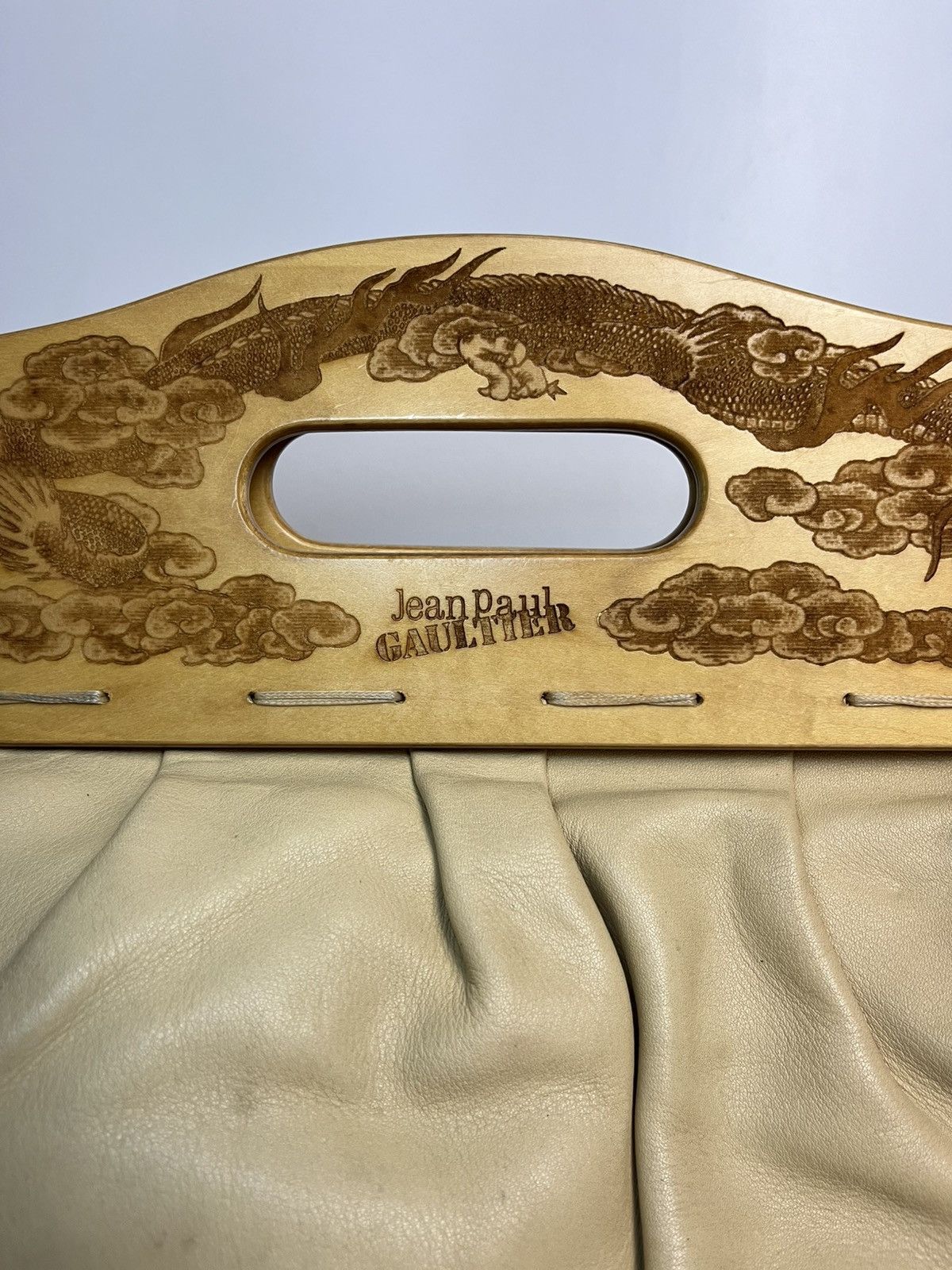 Jean Paul Gaultier 2000’s Jean Paul Gaultier Dragon Engraved Wood Frame Handbag Size ONE SIZE - 4 Thumbnail