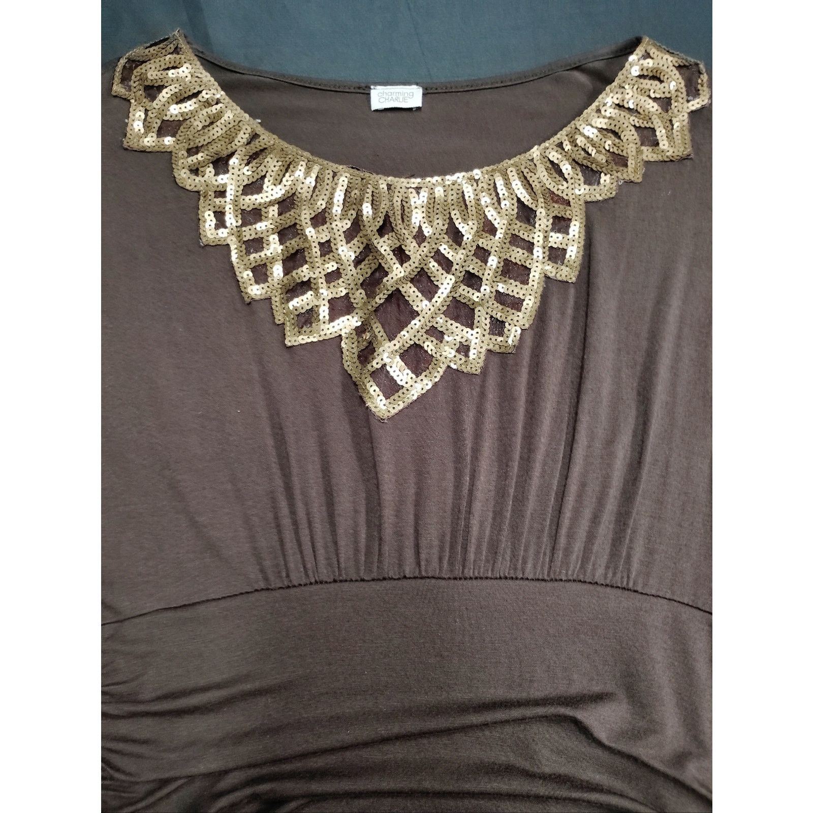 Charlie Constantinou Charming Charlie Brown Short Sleeve with Gold Sequin Neck Size S / US 4 / IT 40 - 2 Thumbnail